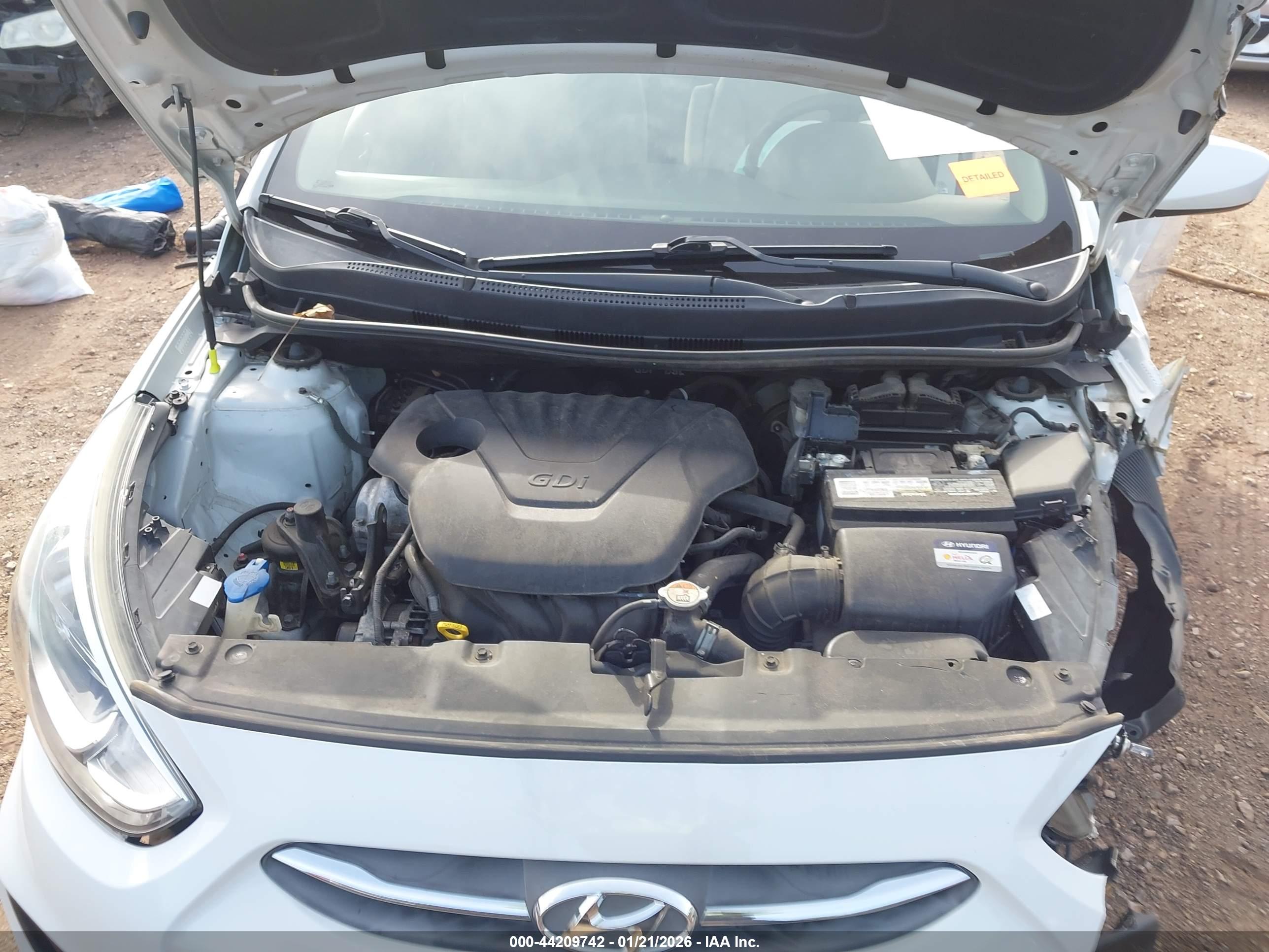 HYUNDAI ACCENT image 10