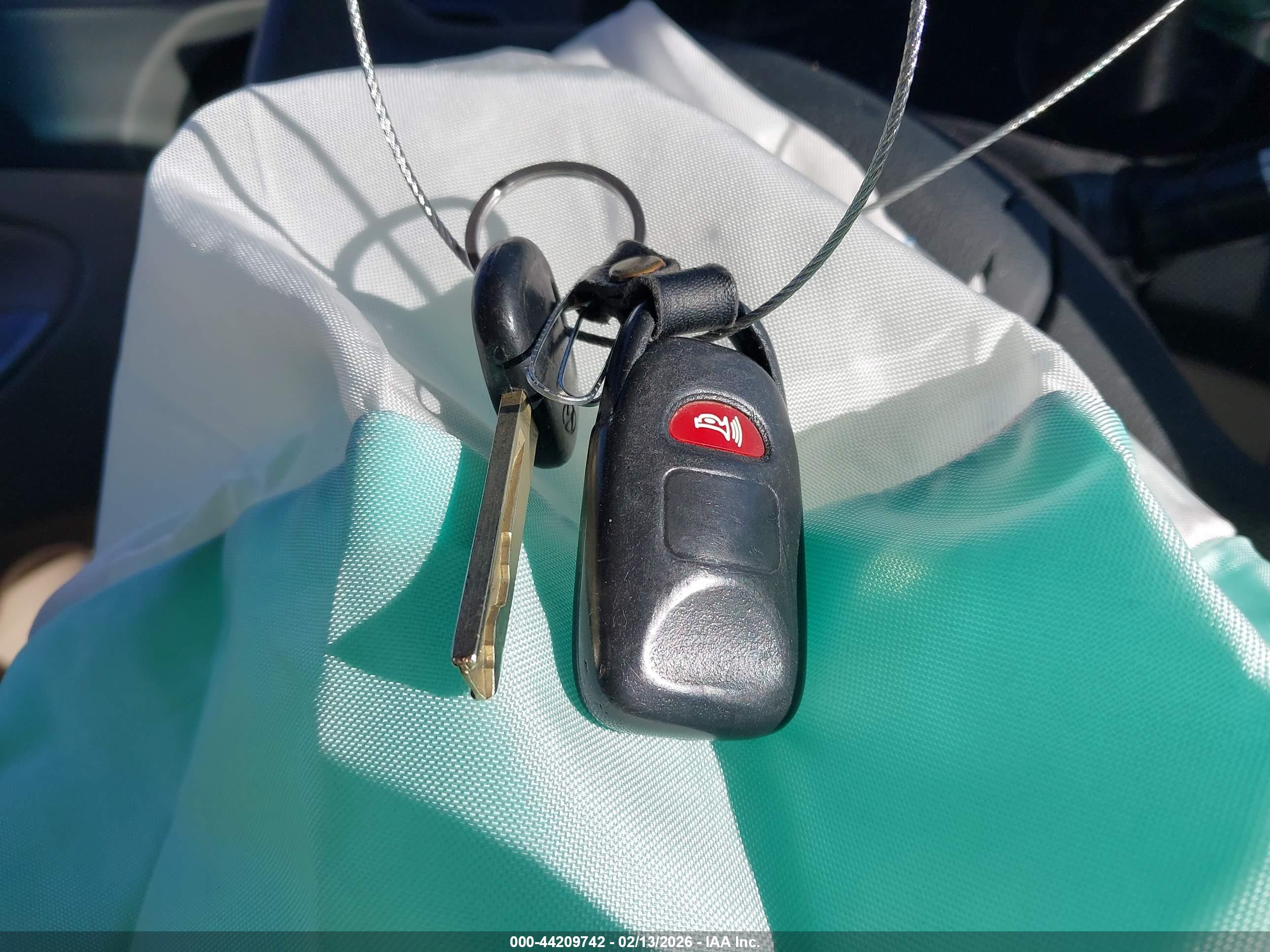 HYUNDAI ACCENT image 11