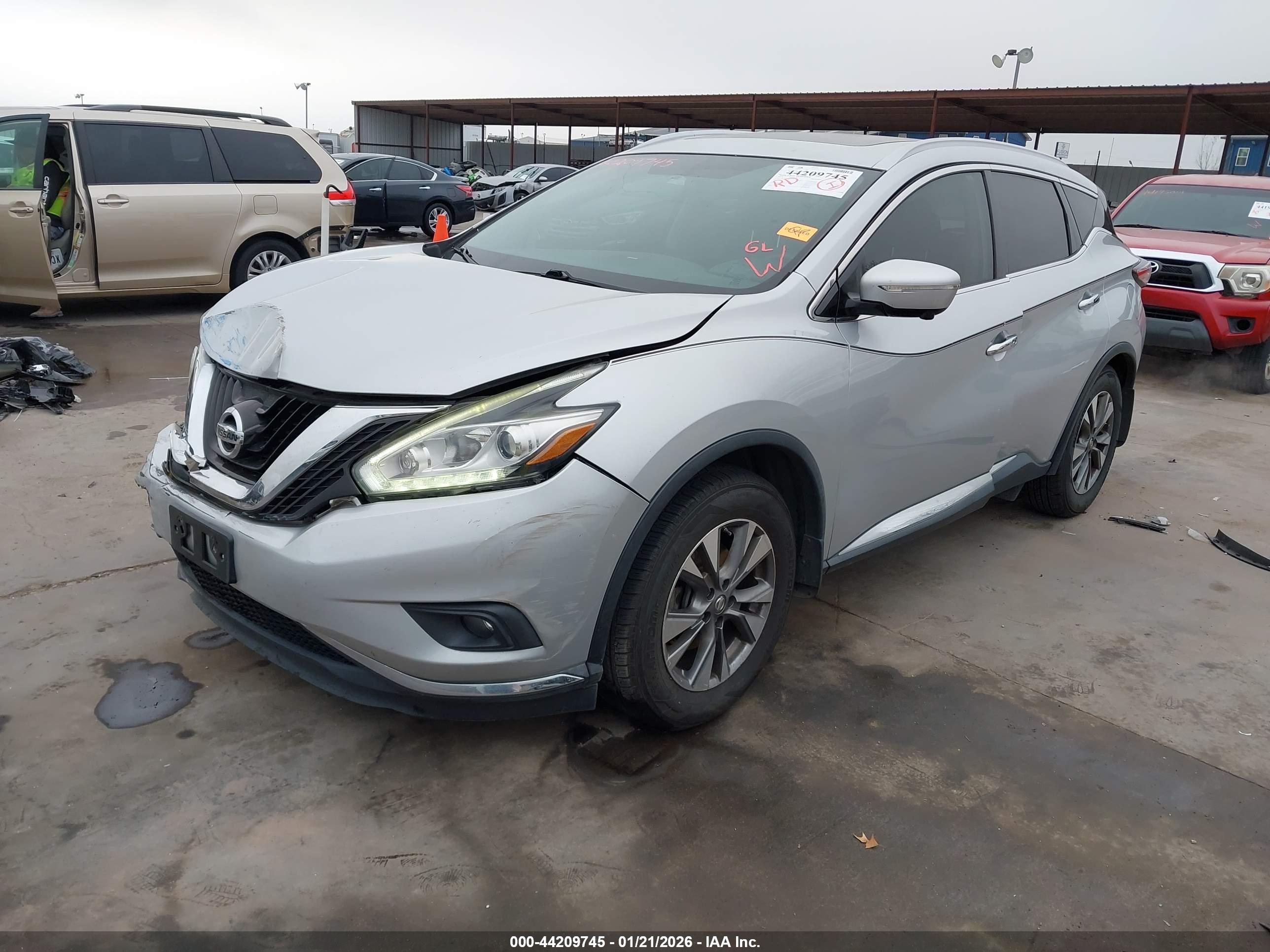 NISSAN MURANO image 2