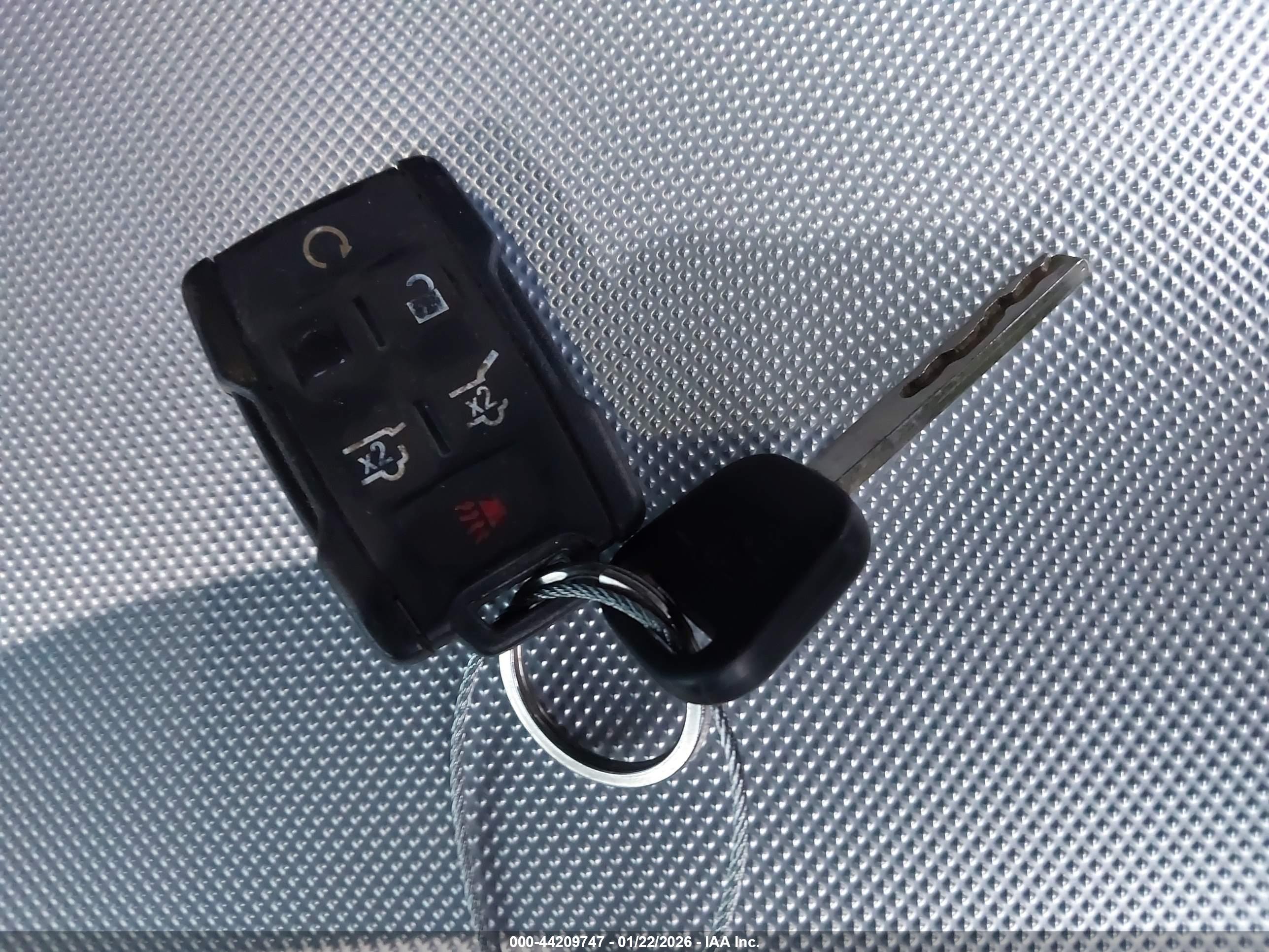 CHEVROLET TAHOE image 11