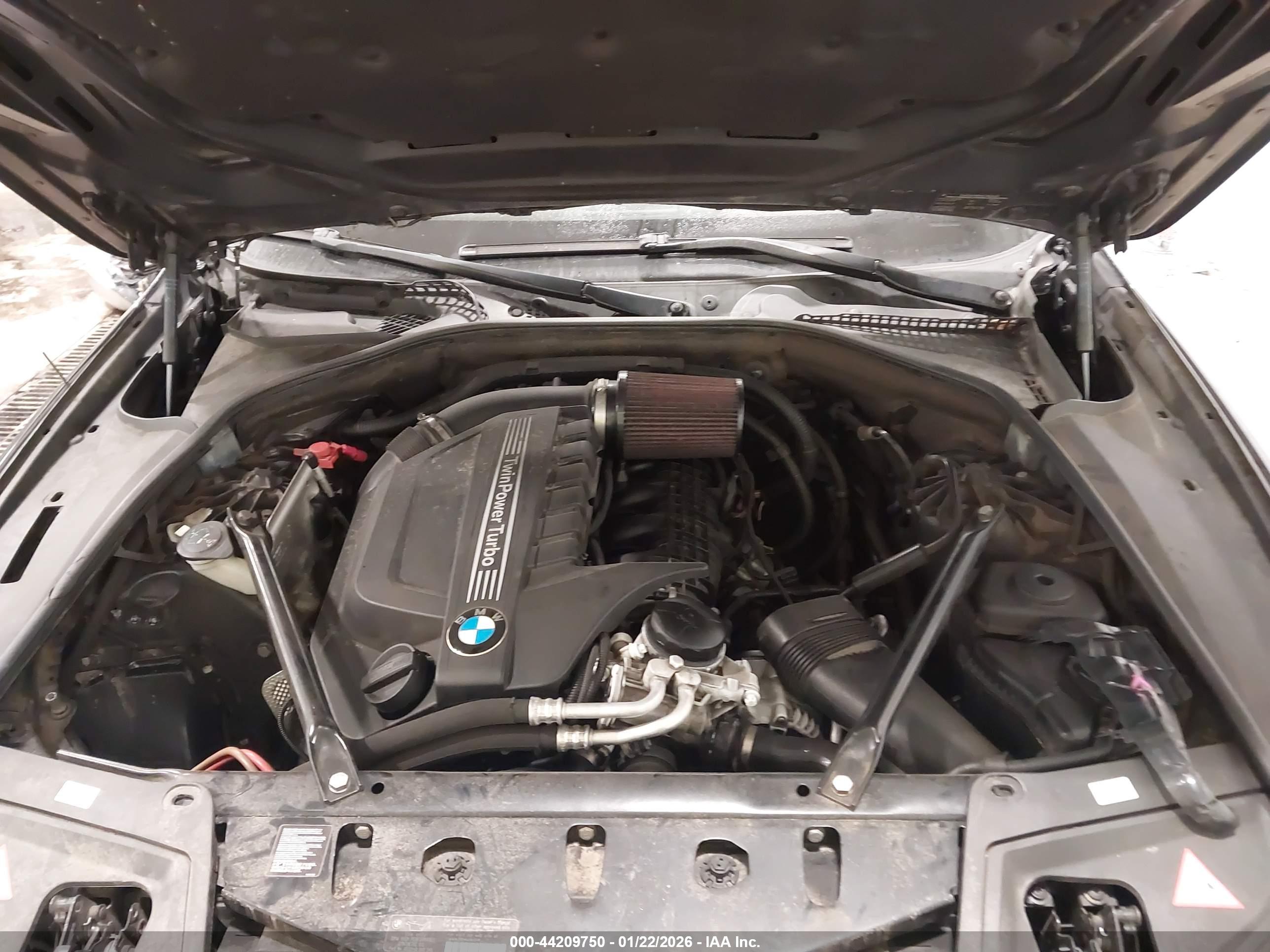 BMW 535I image 10