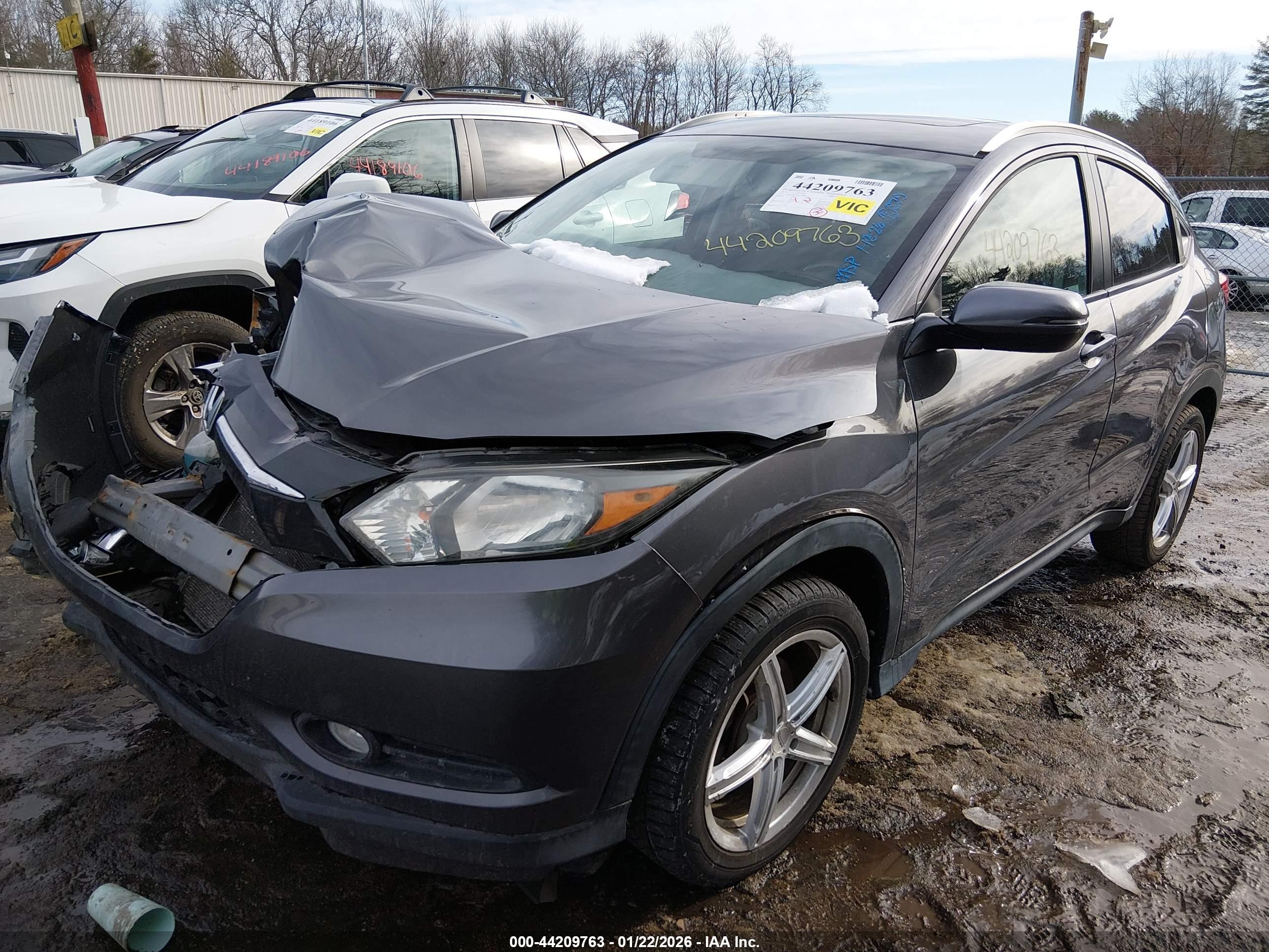HONDA HR-V image 2