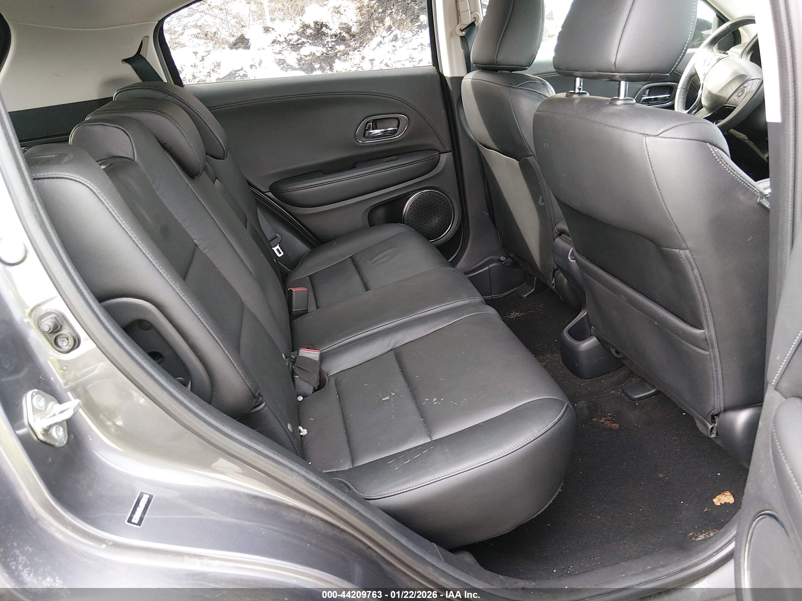 HONDA HR-V image 8