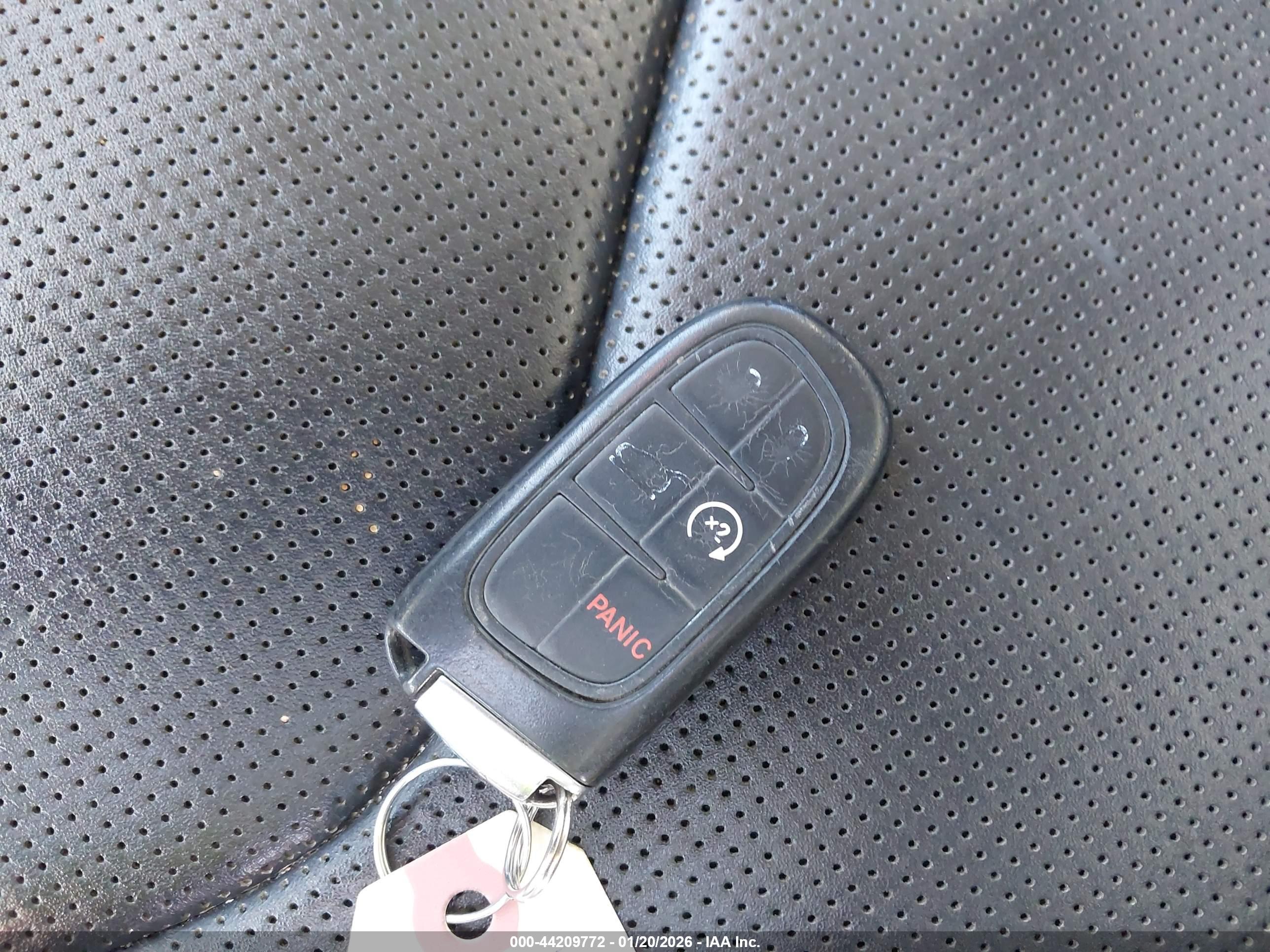 JEEP CHEROKEE image 11