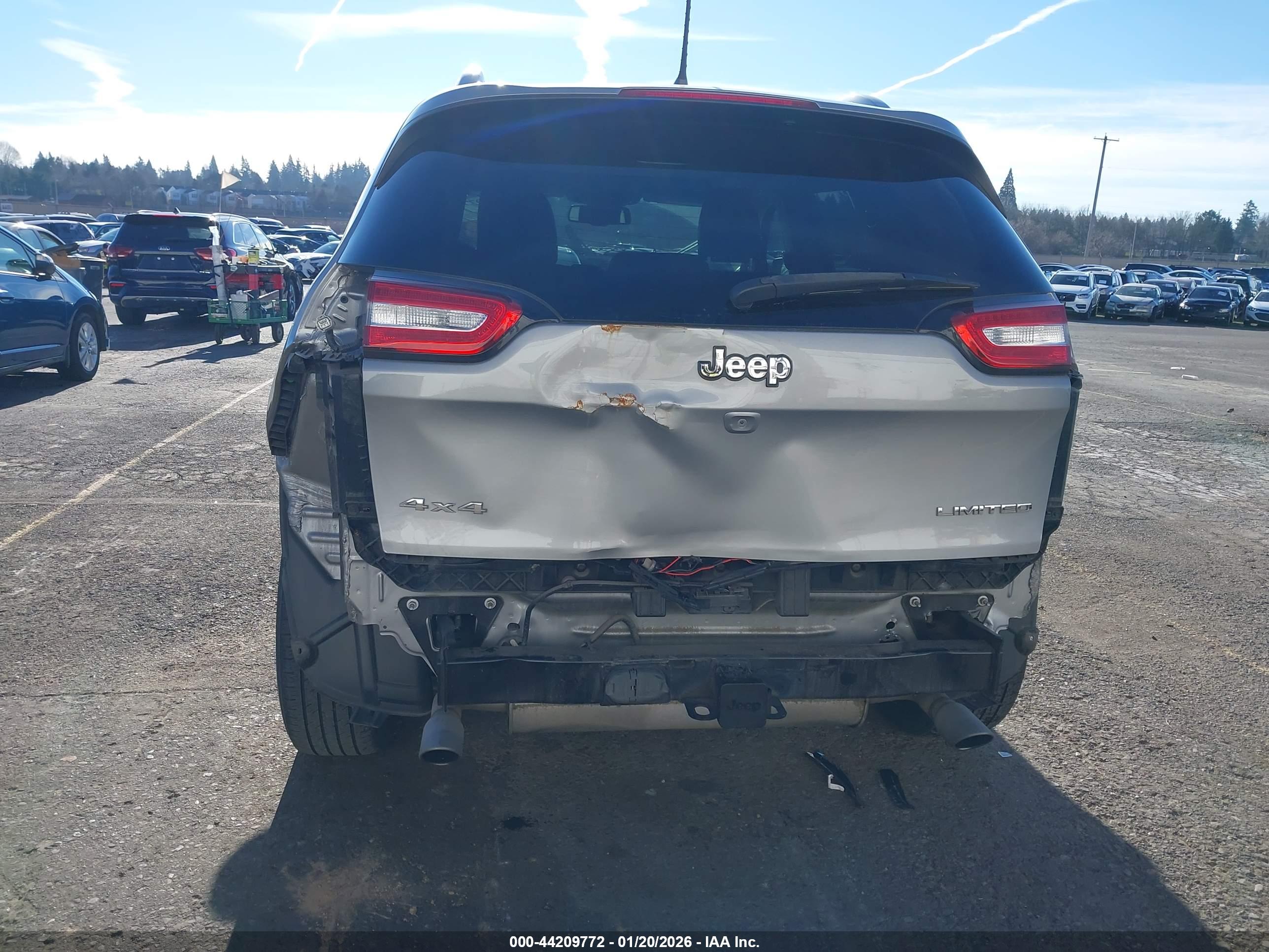 JEEP CHEROKEE image 6