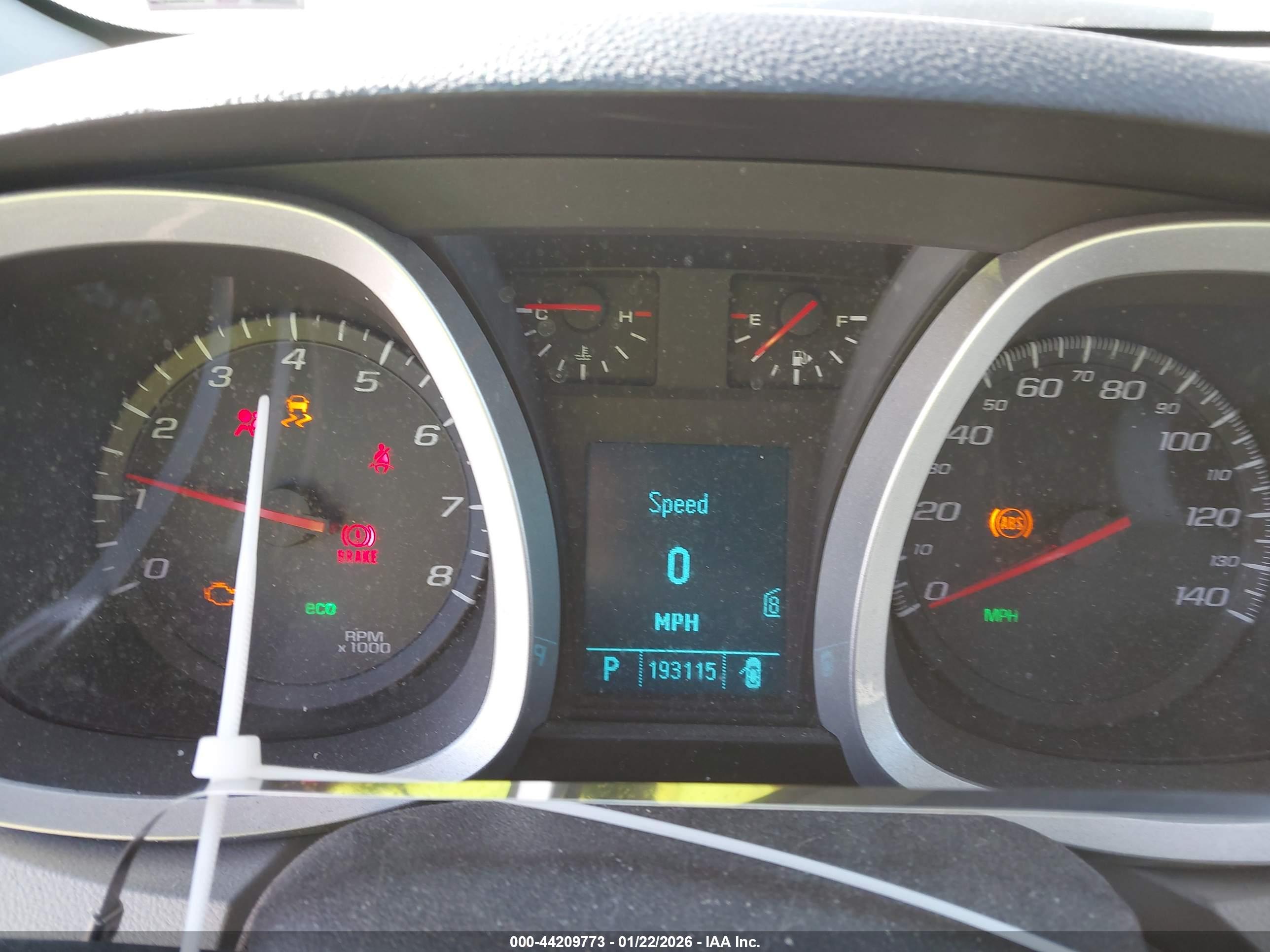 CHEVROLET EQUINOX image 7
