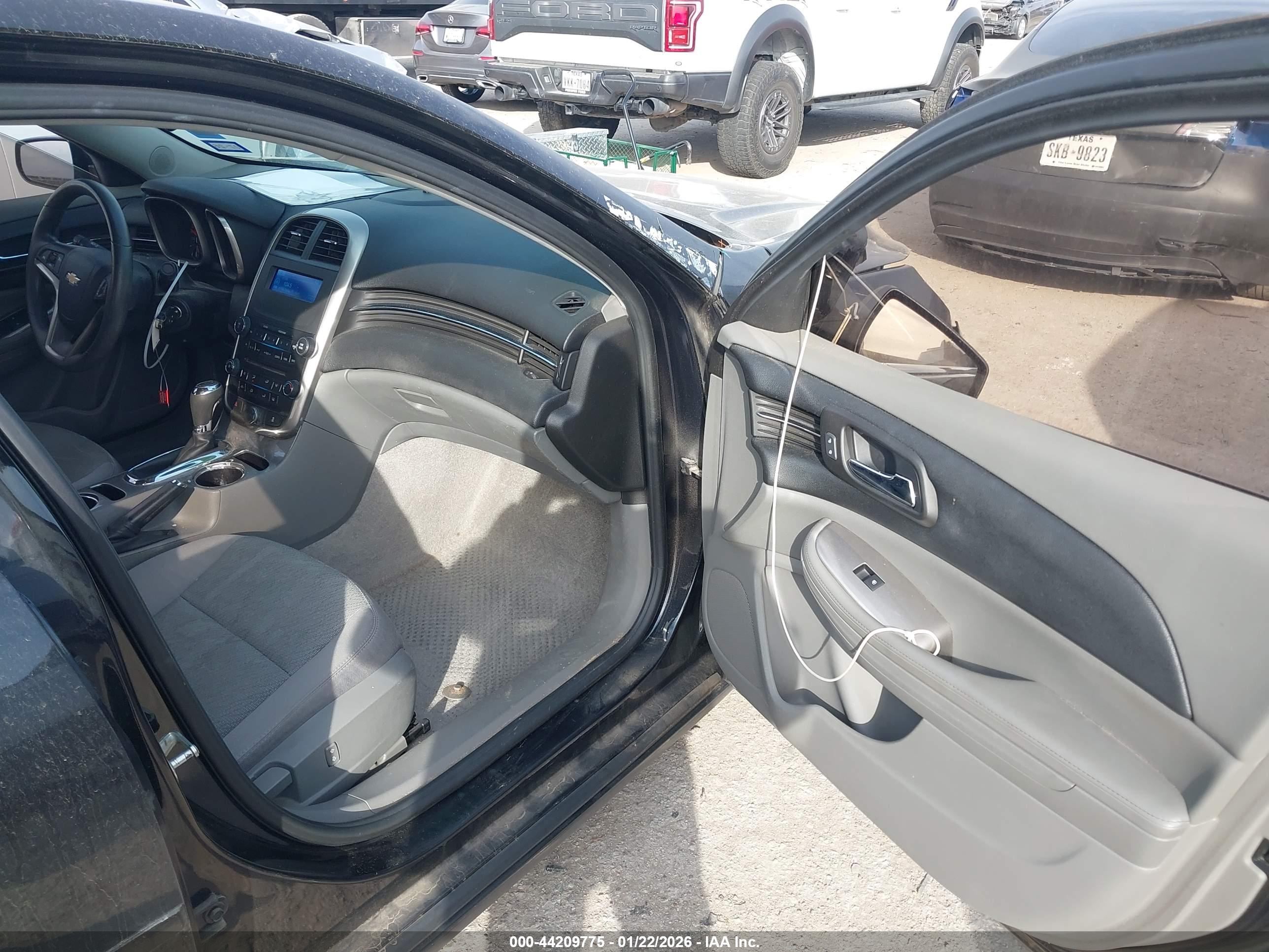 CHEVROLET MALIBU image 5
