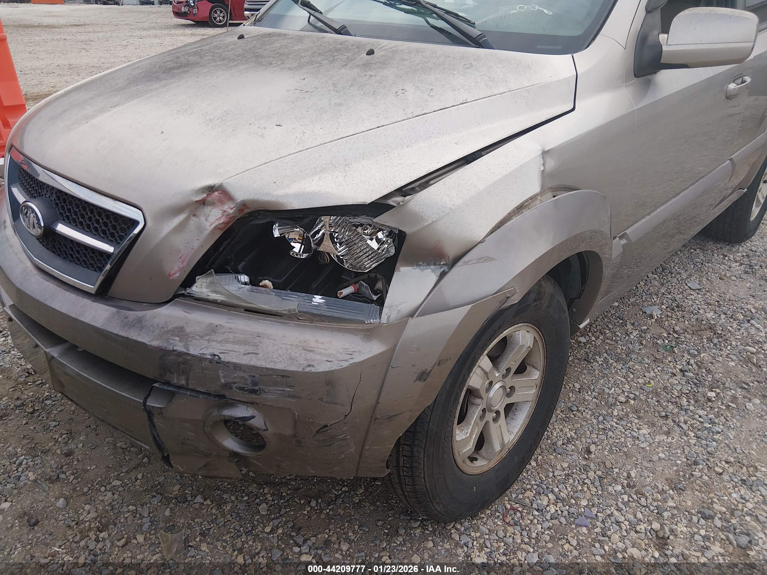 KIA SORENTO image 6