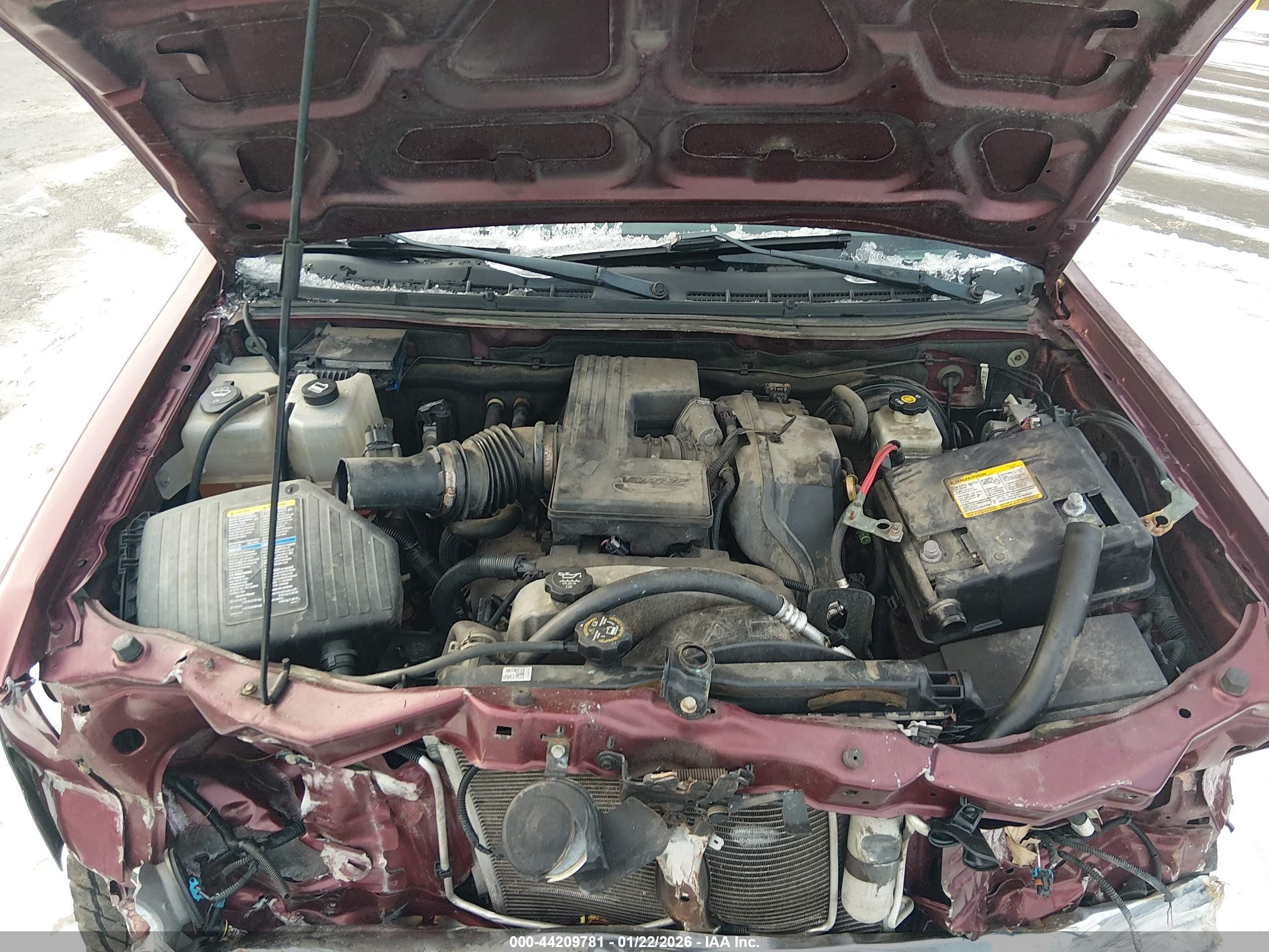 CHEVROLET COLORADO image 10