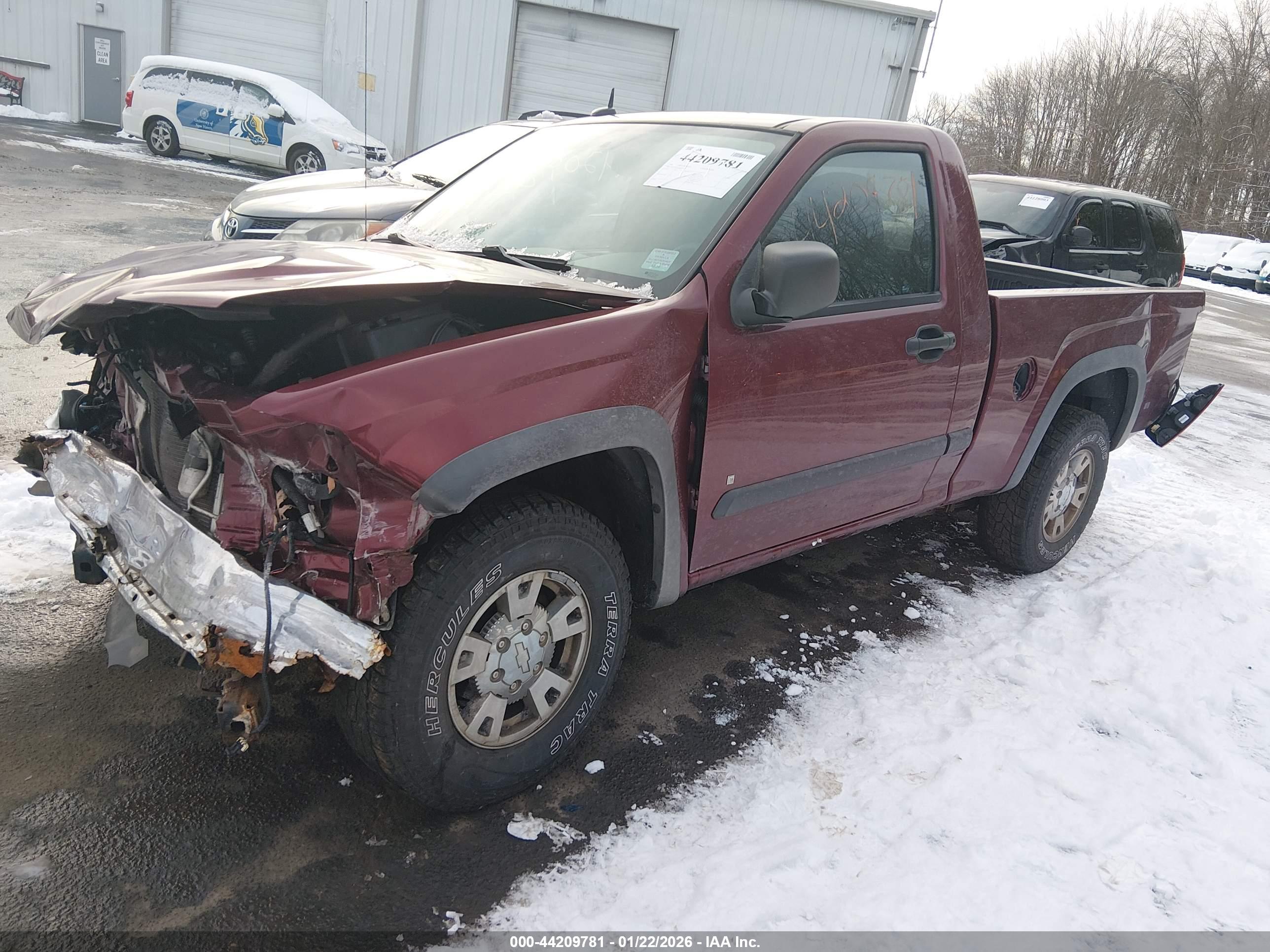 CHEVROLET COLORADO image 2