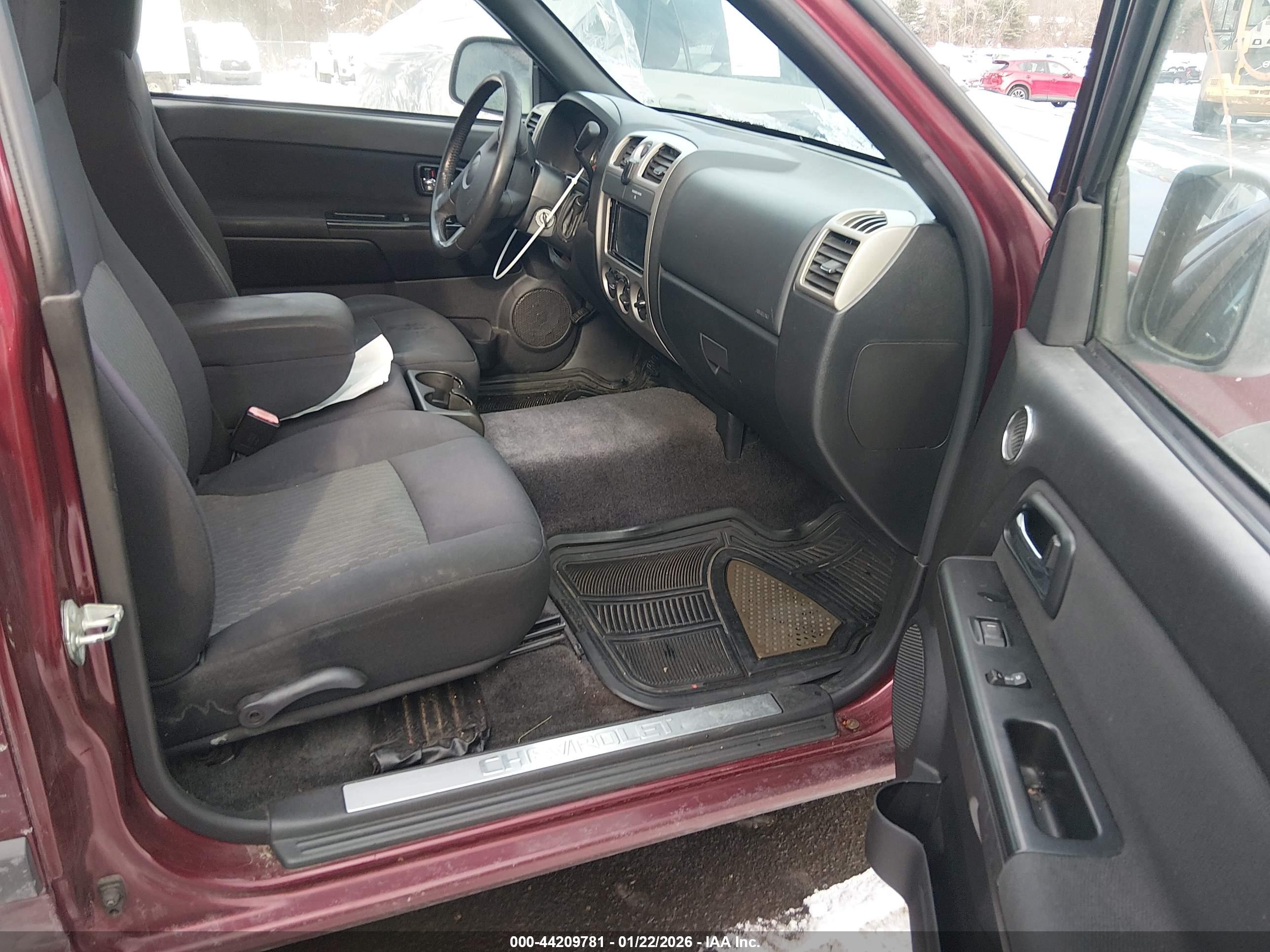 CHEVROLET COLORADO image 5