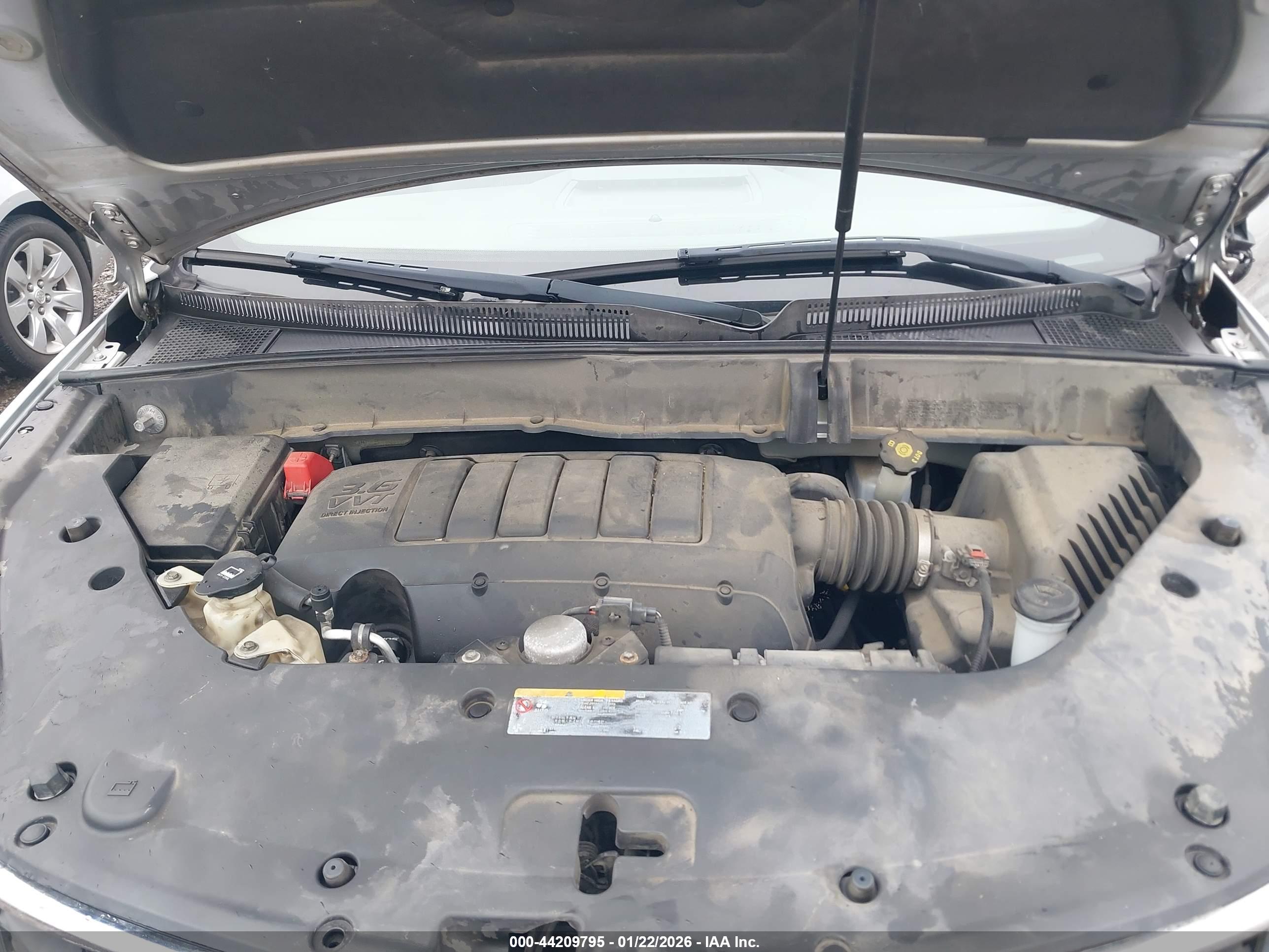 CHEVROLET TRAVERSE image 10