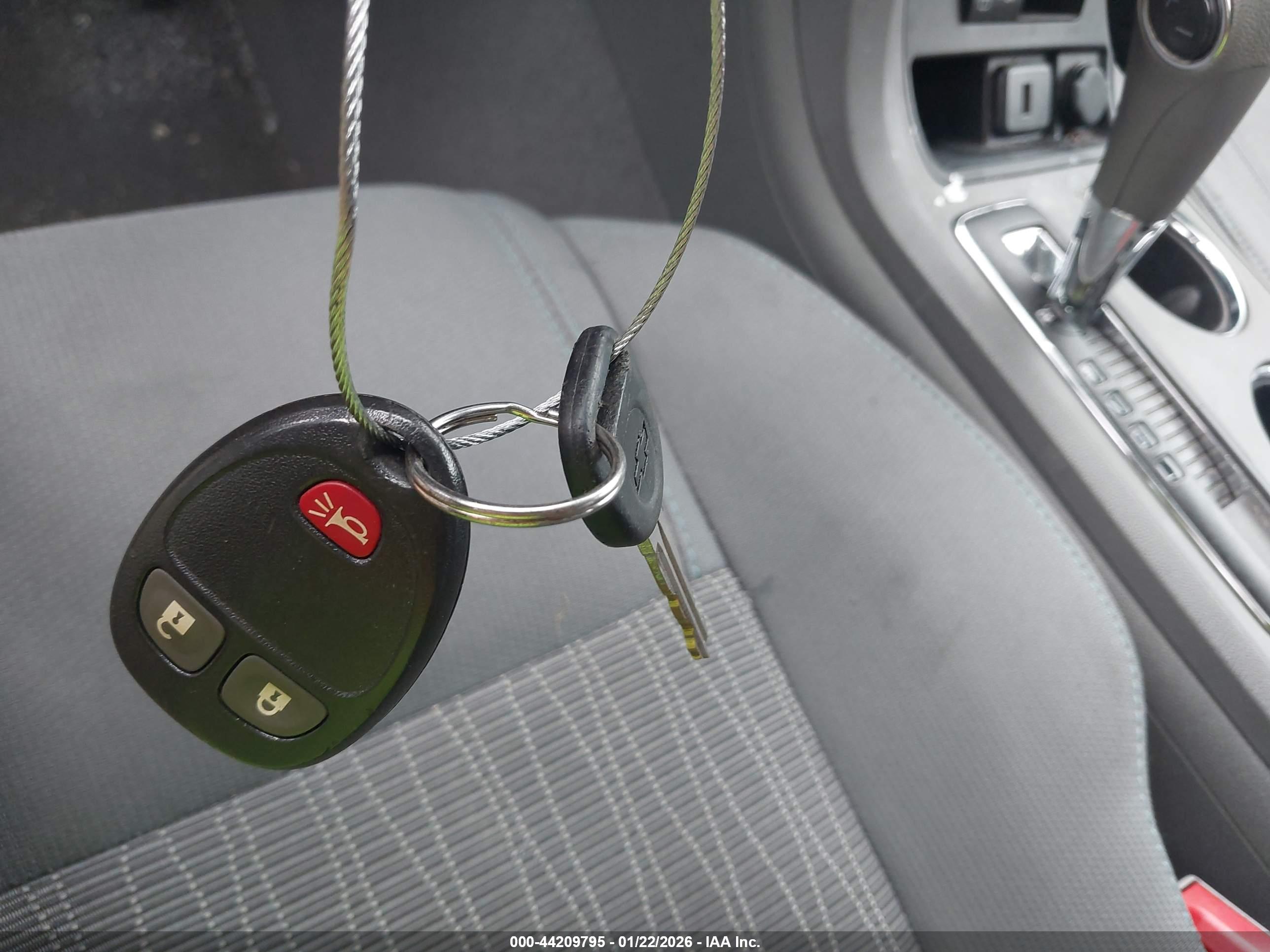 CHEVROLET TRAVERSE image 11