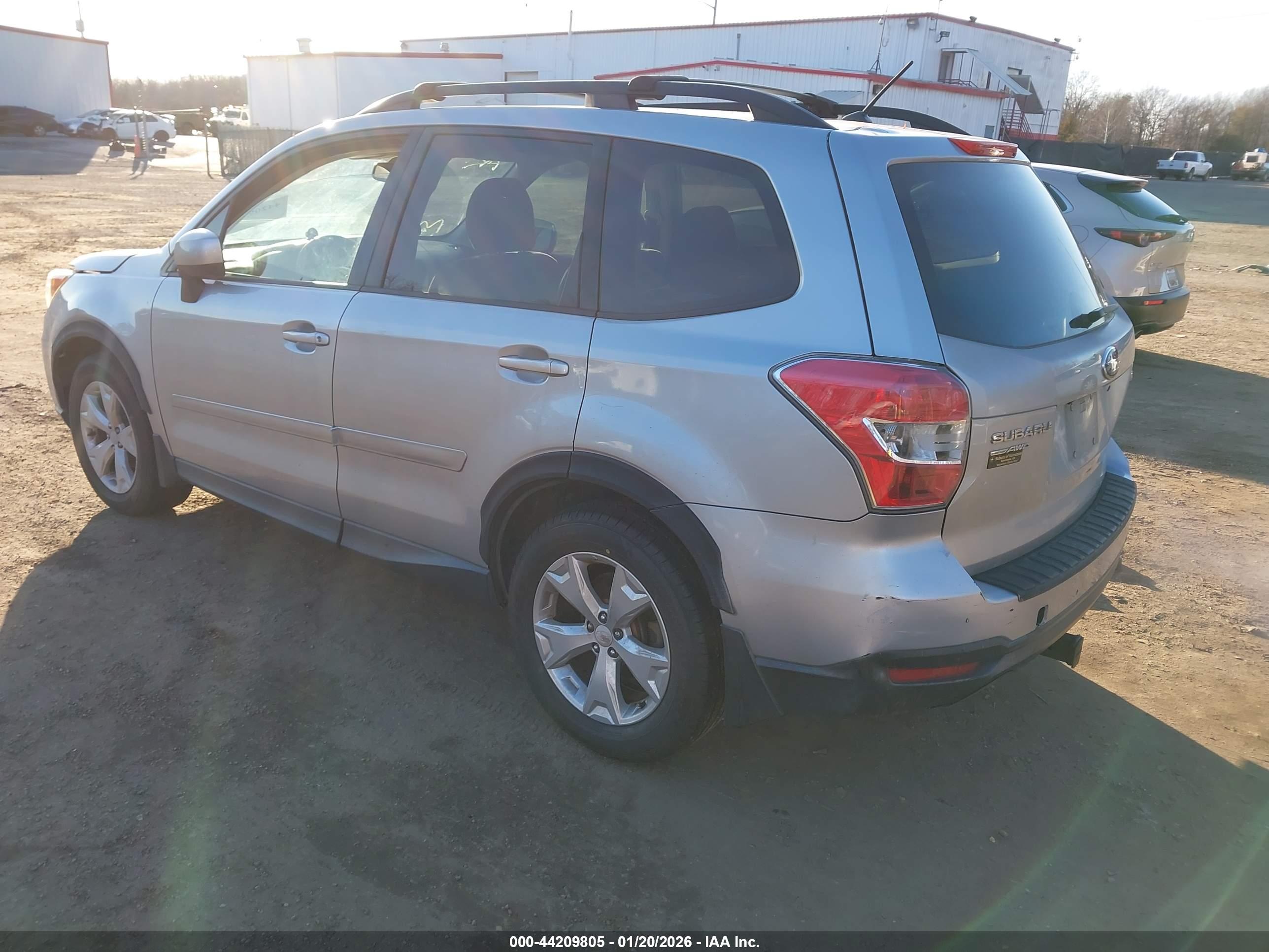 SUBARU FORESTER image 3