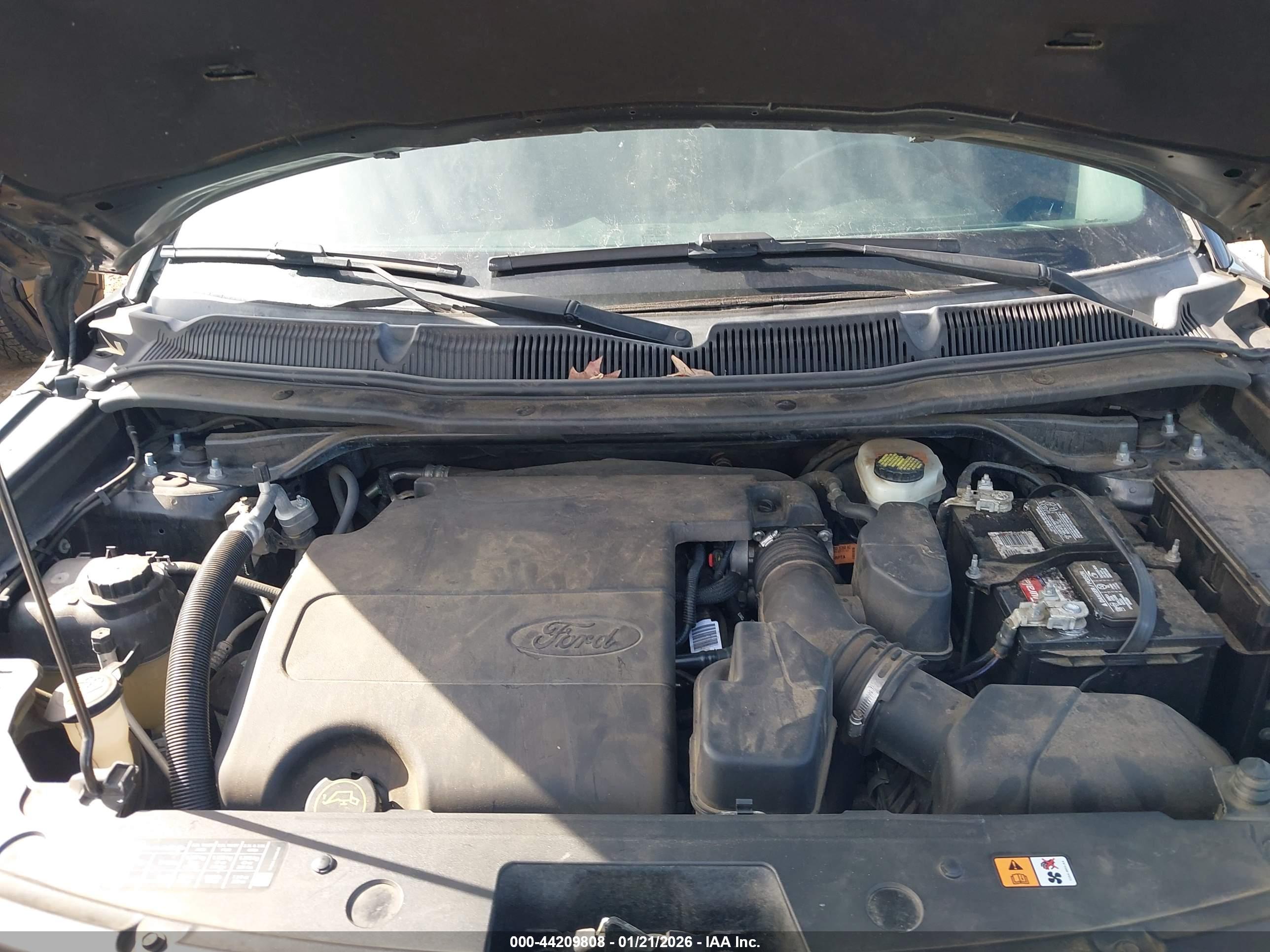 FORD EXPLORER image 10