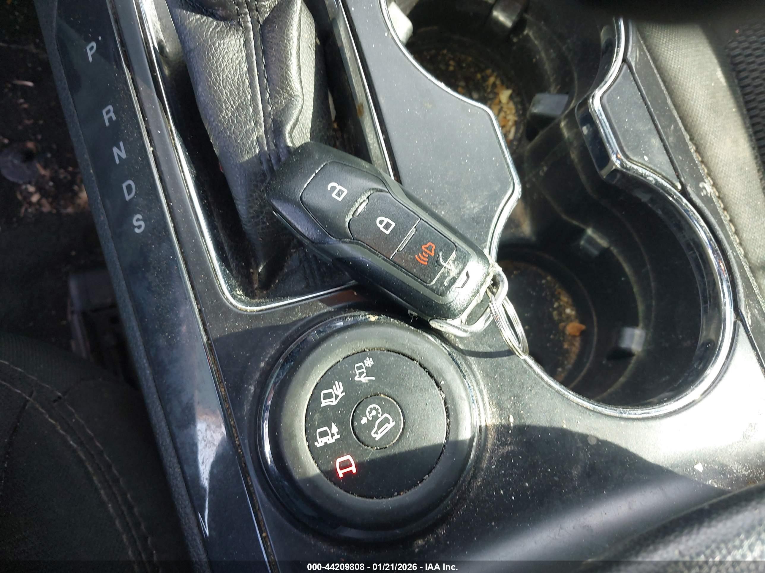 FORD EXPLORER image 11