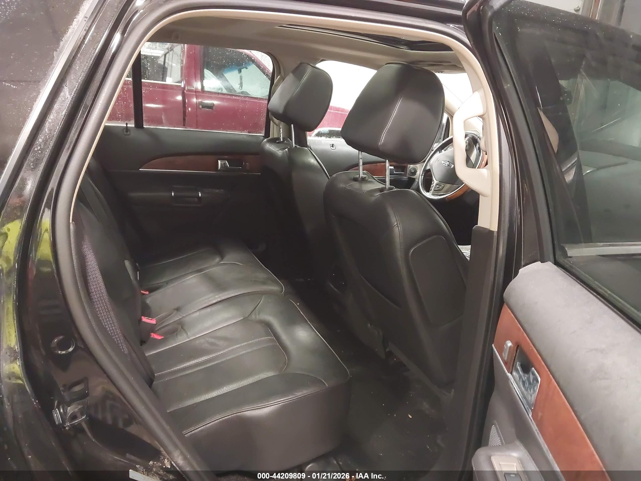 LINCOLN MKX image 8