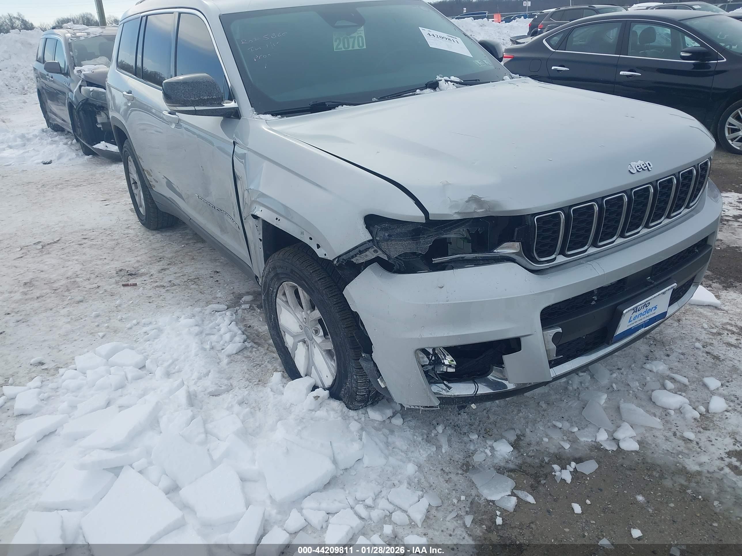 JEEP GRAND image 6