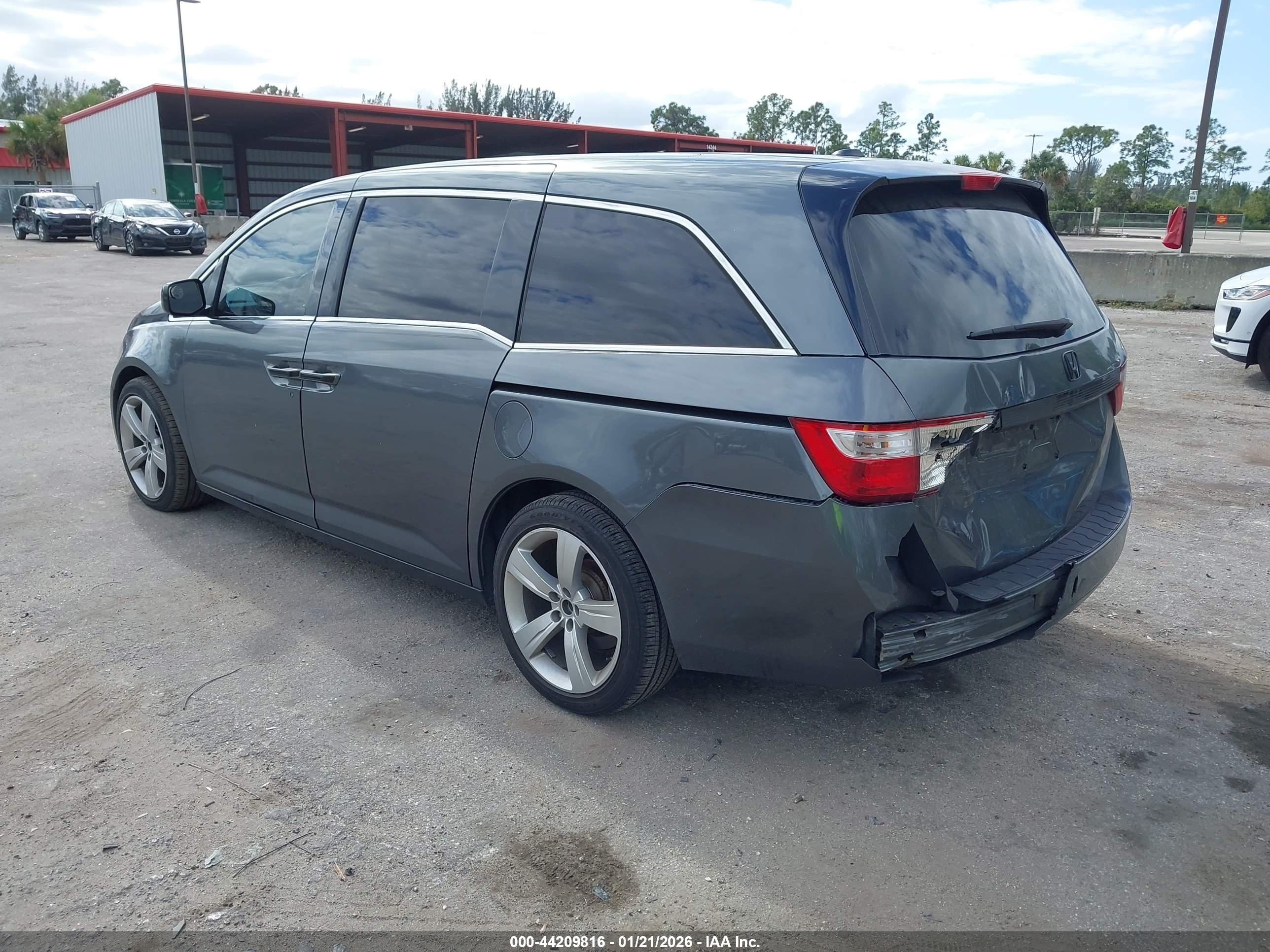 HONDA ODYSSEY image 3