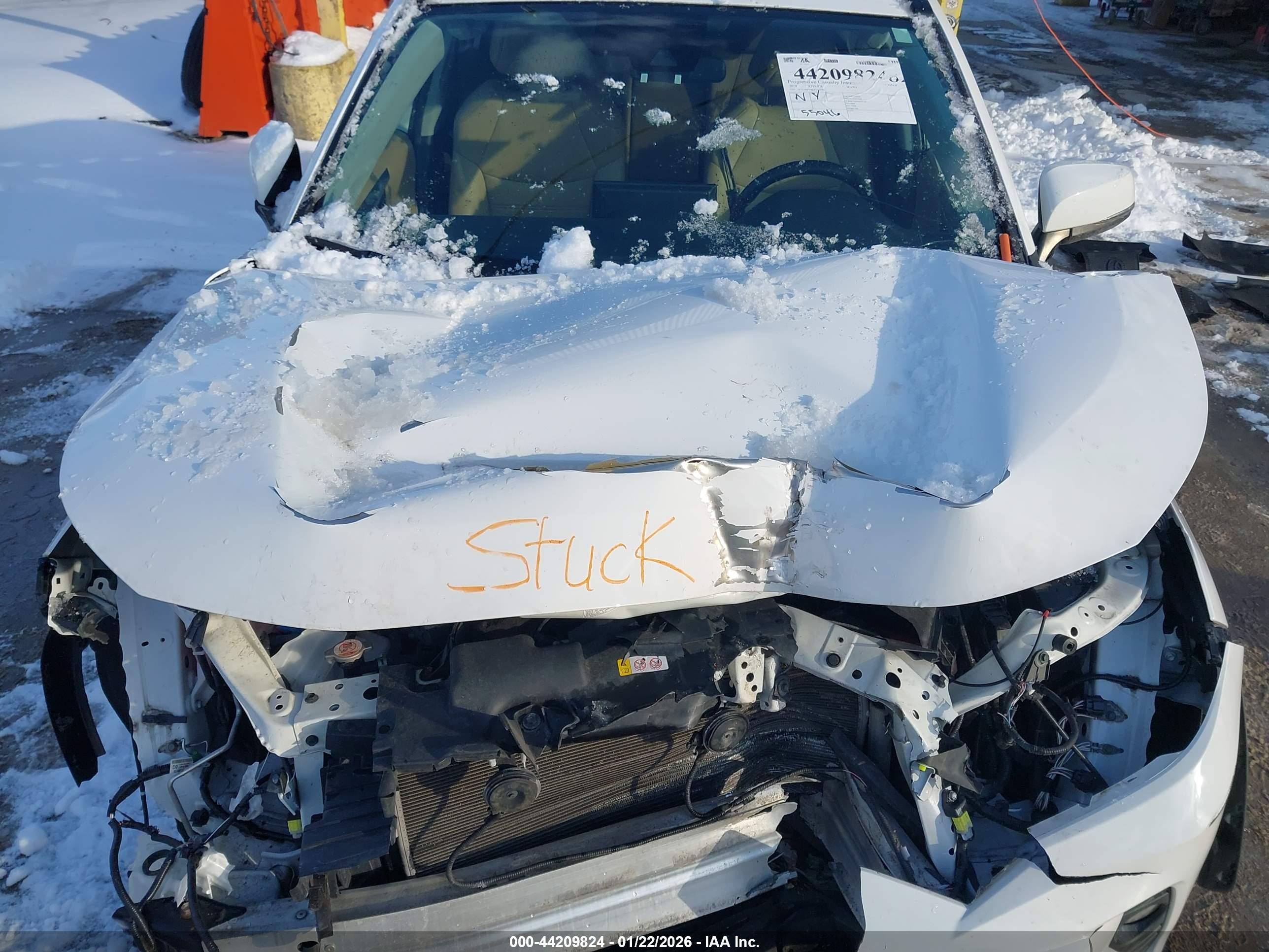 TOYOTA RAV4 image 10