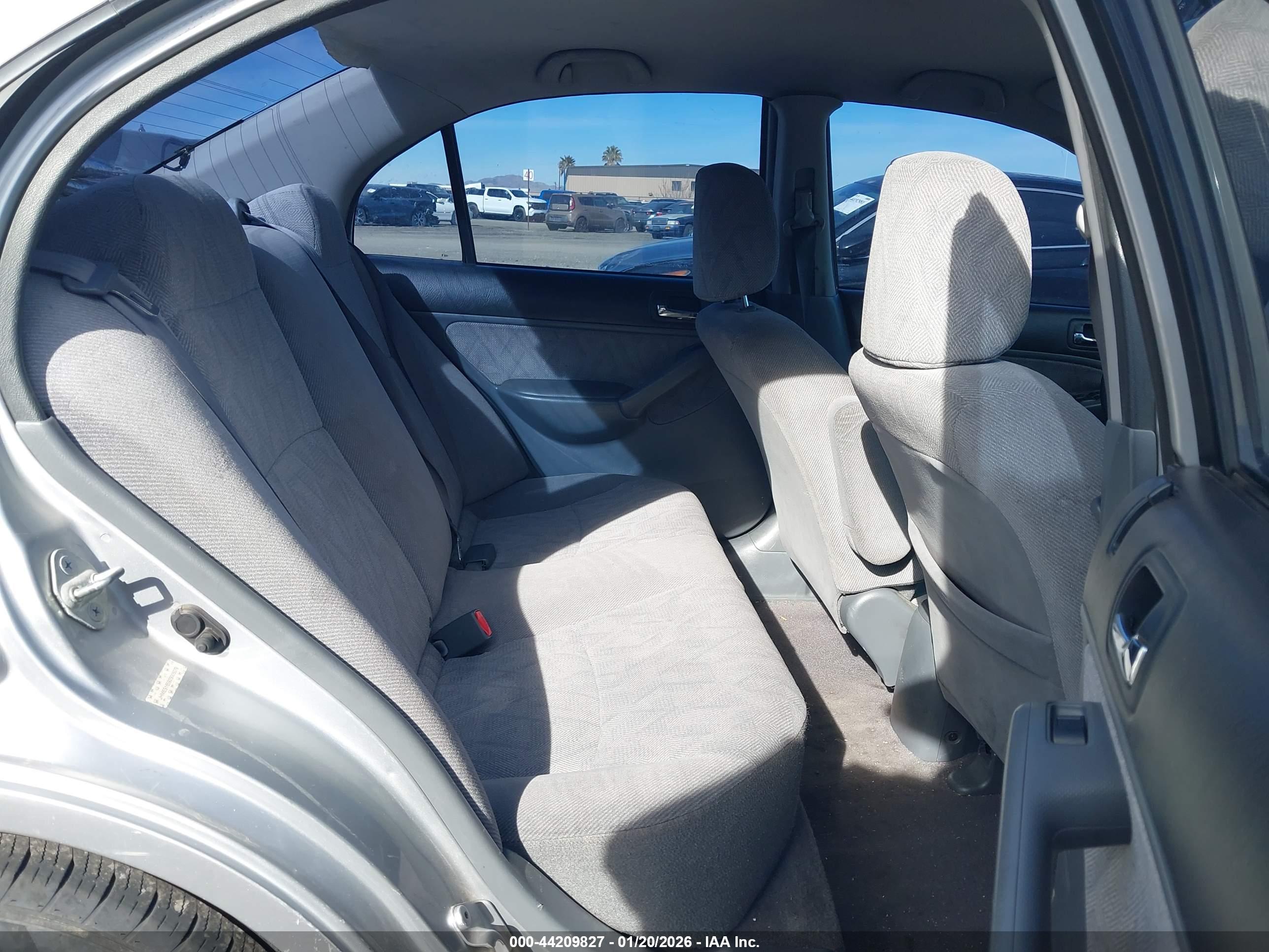 HONDA CIVIC image 8