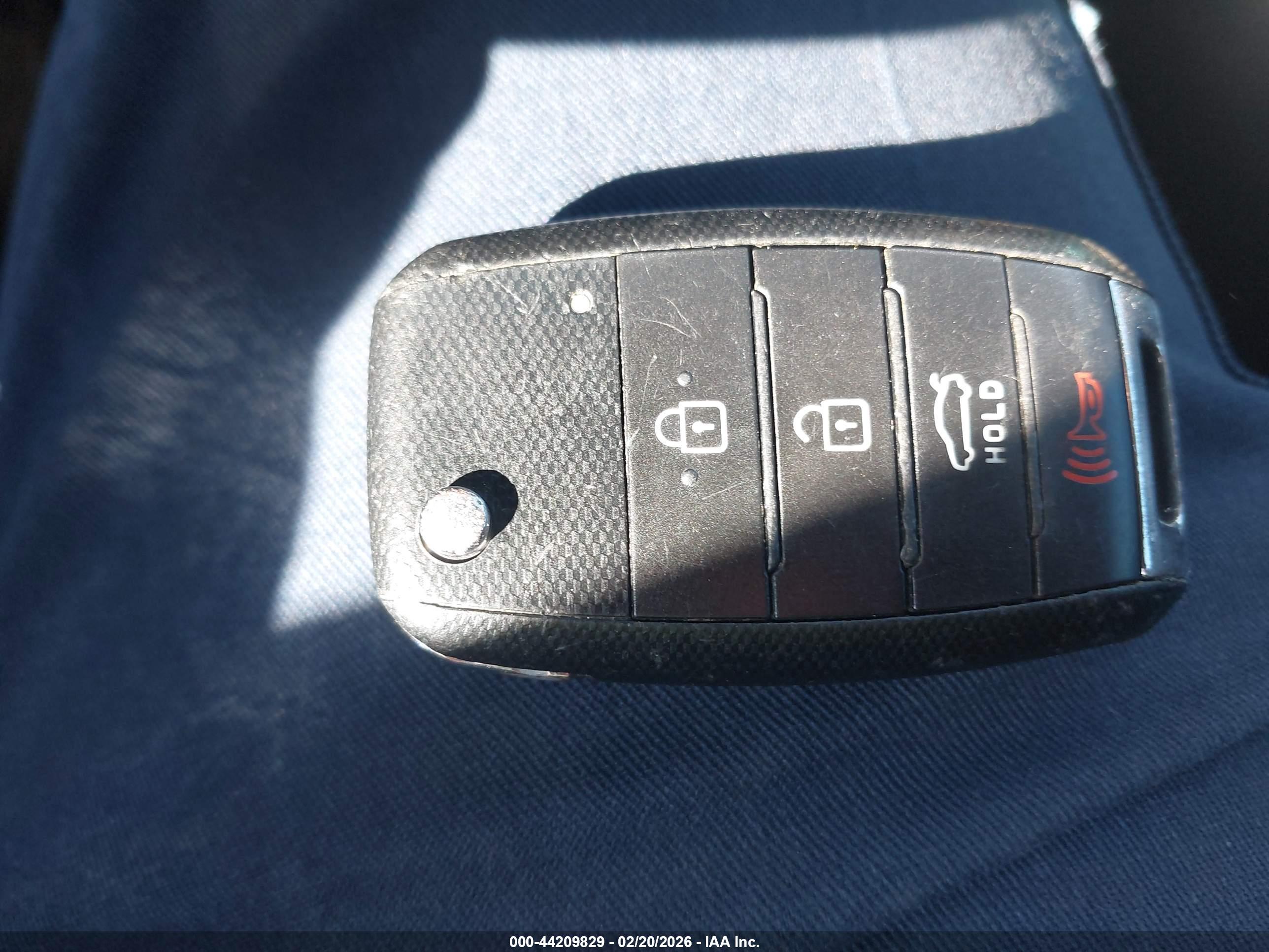 KIA FORTE image 11