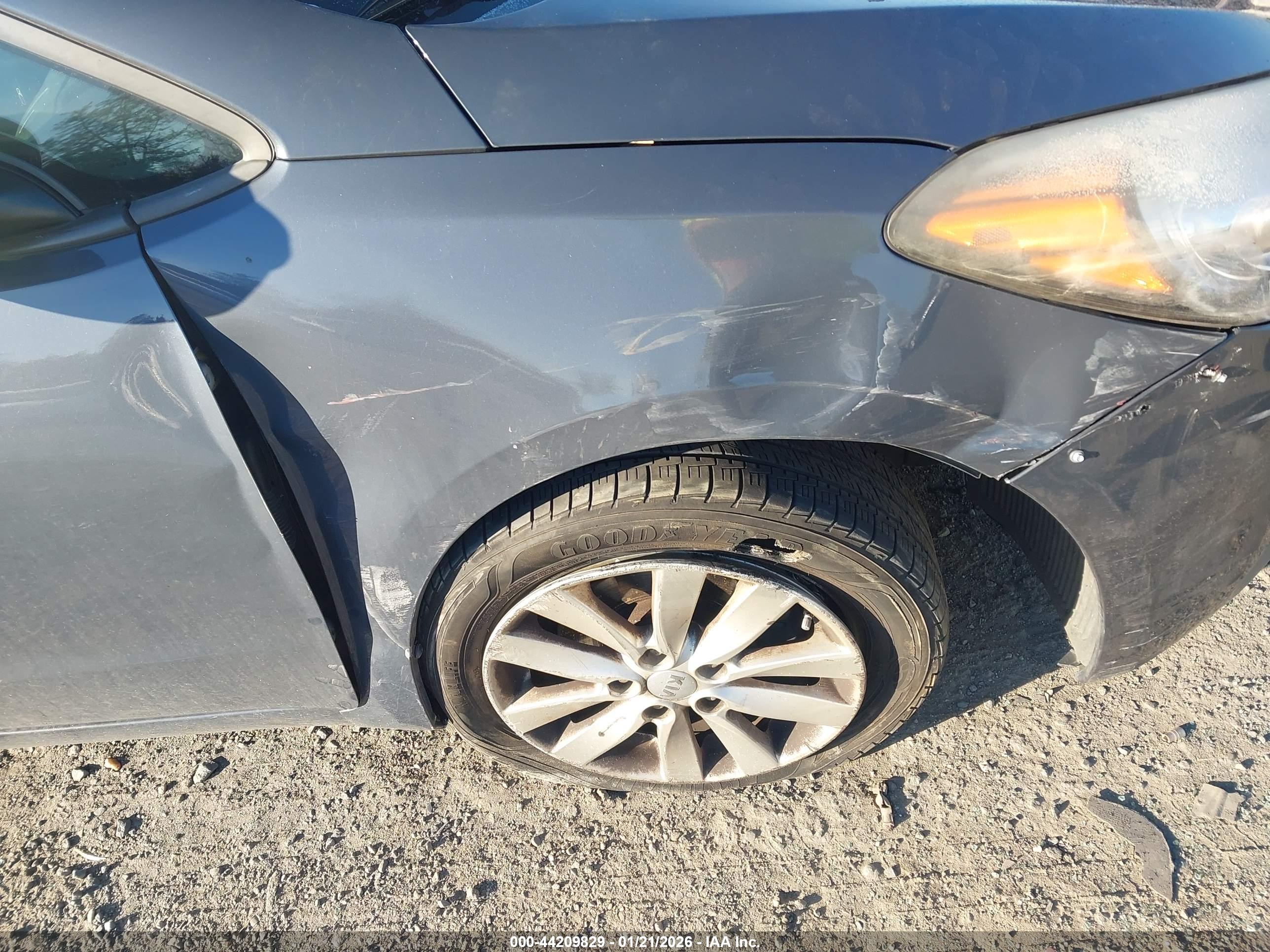 KIA FORTE image 6