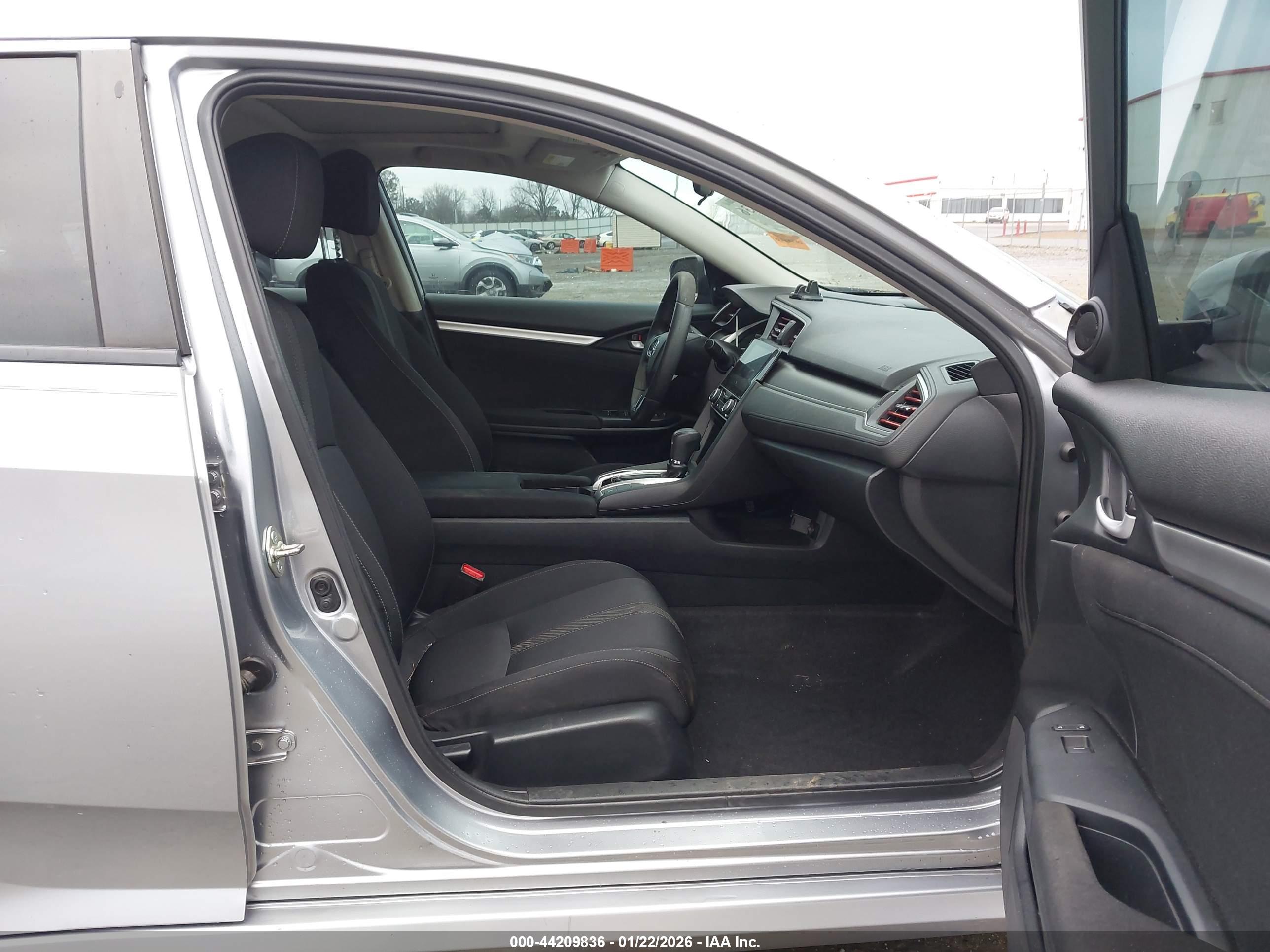 HONDA CIVIC image 5