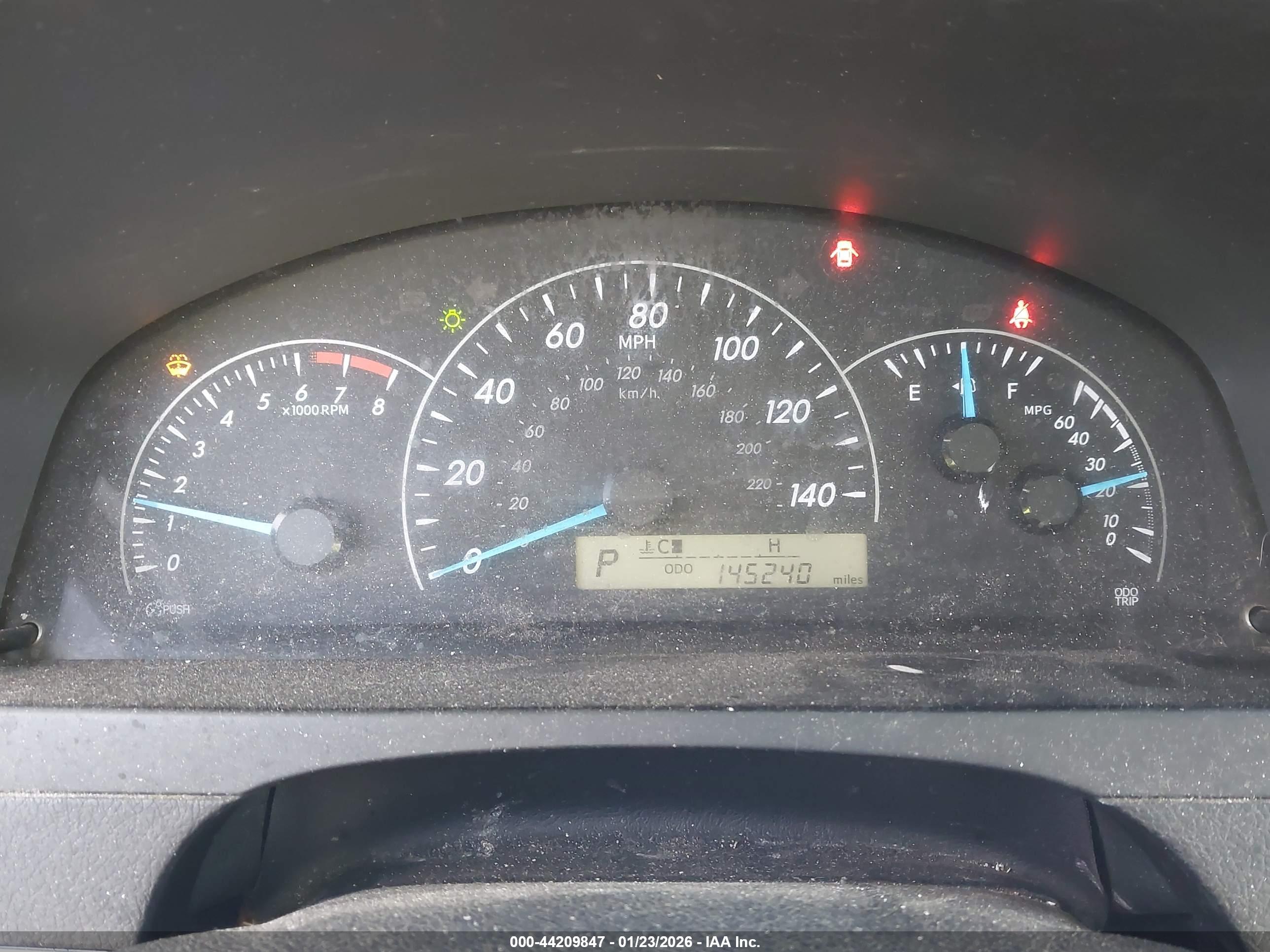 TOYOTA CAMRY image 7