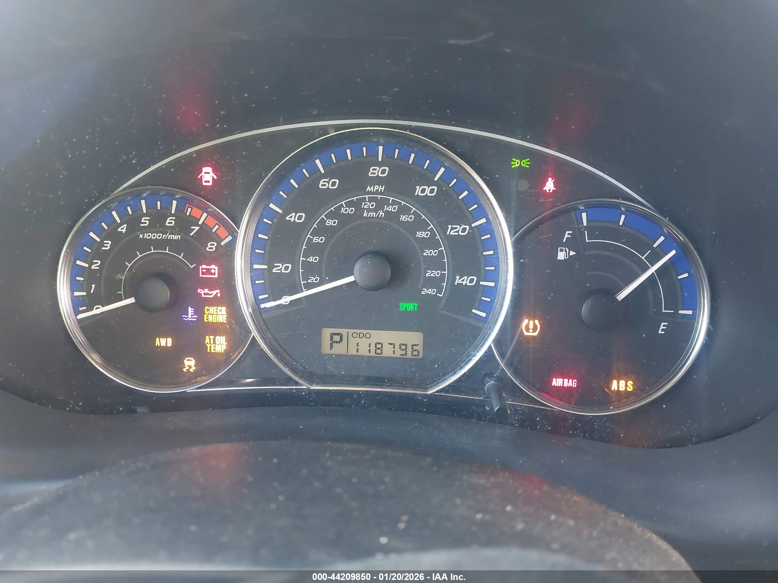 SUBARU FORESTER image 7