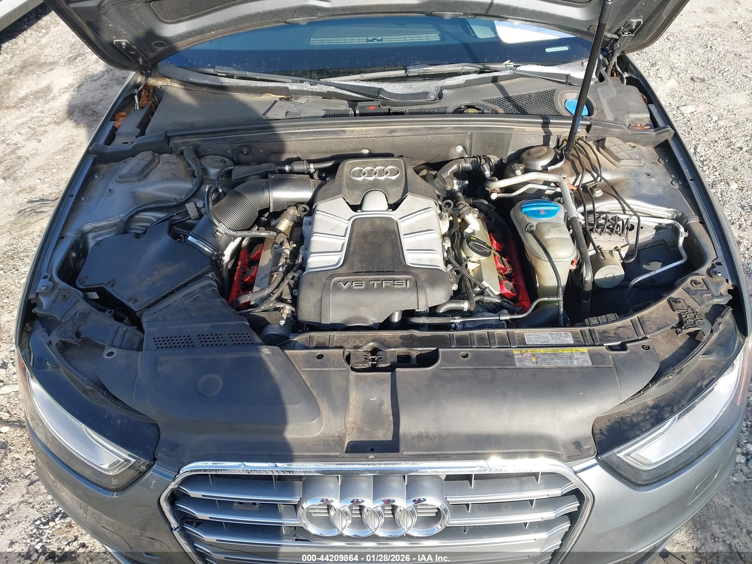 AUDI S4 image 10