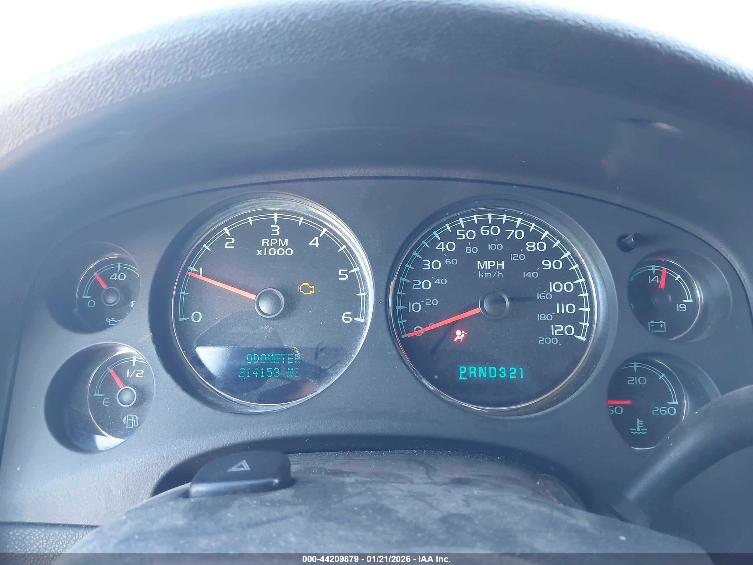 CHEVROLET TAHOE image 7
