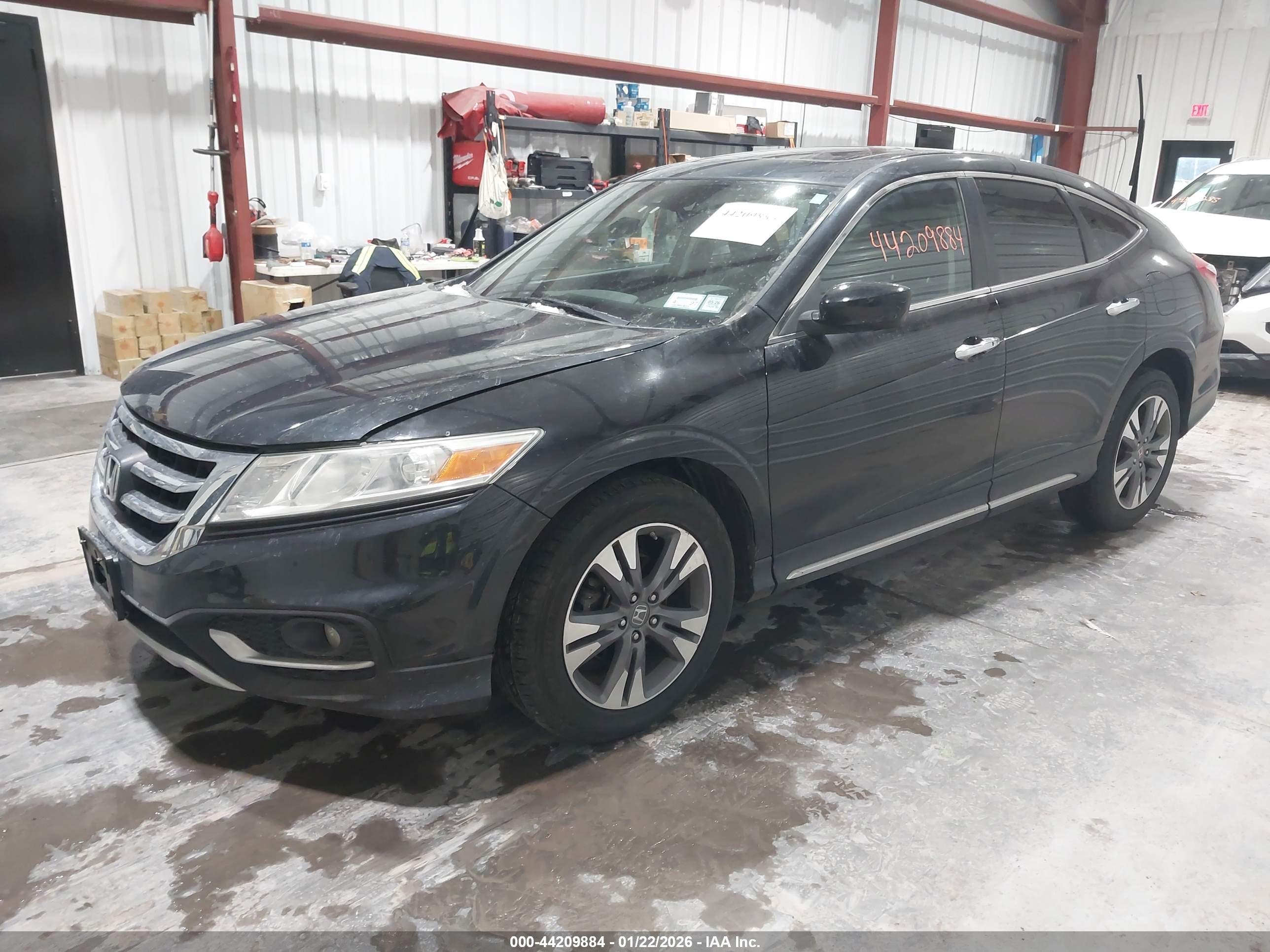 HONDA CROSSTOUR image 2