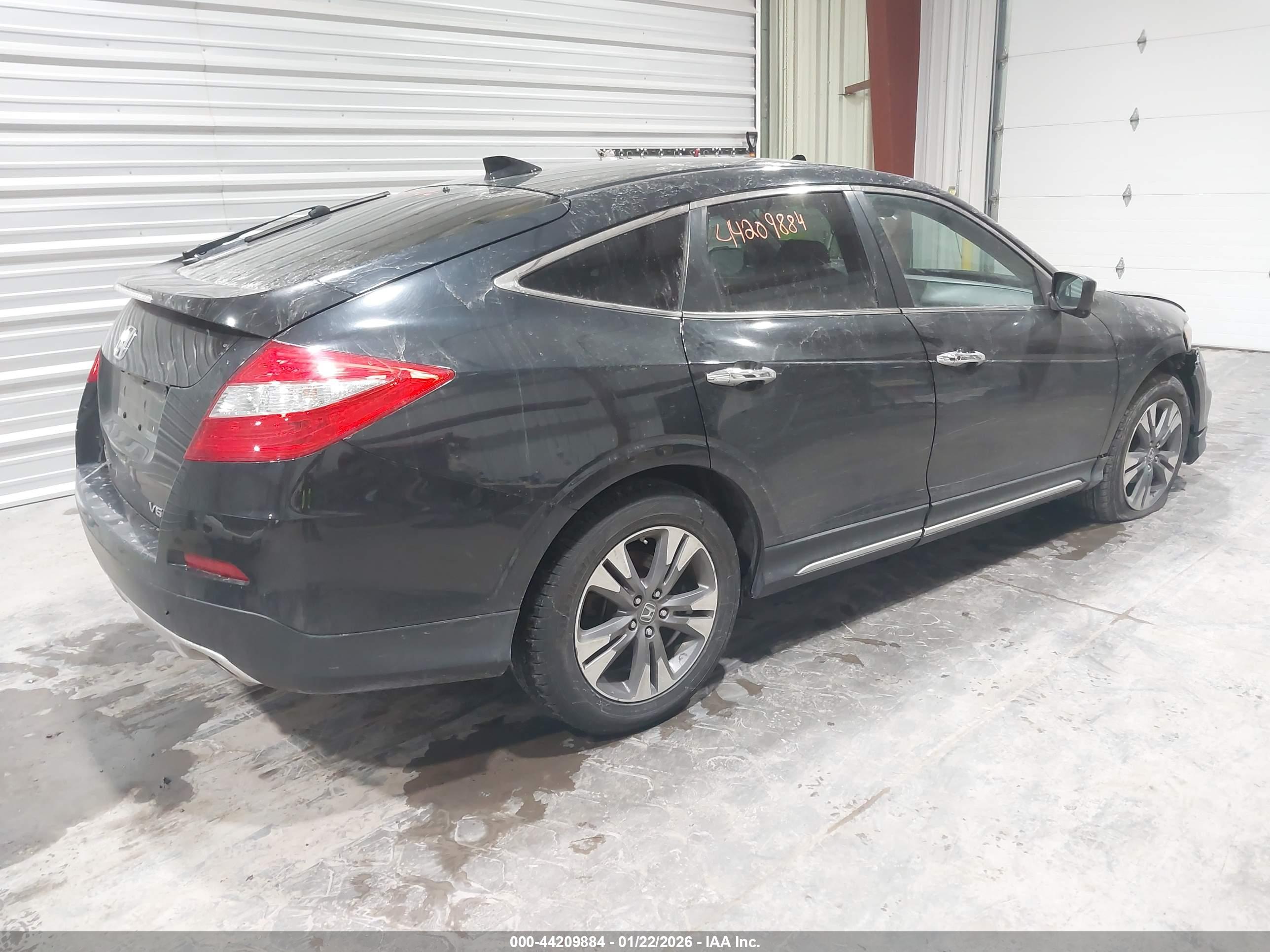HONDA CROSSTOUR image 4