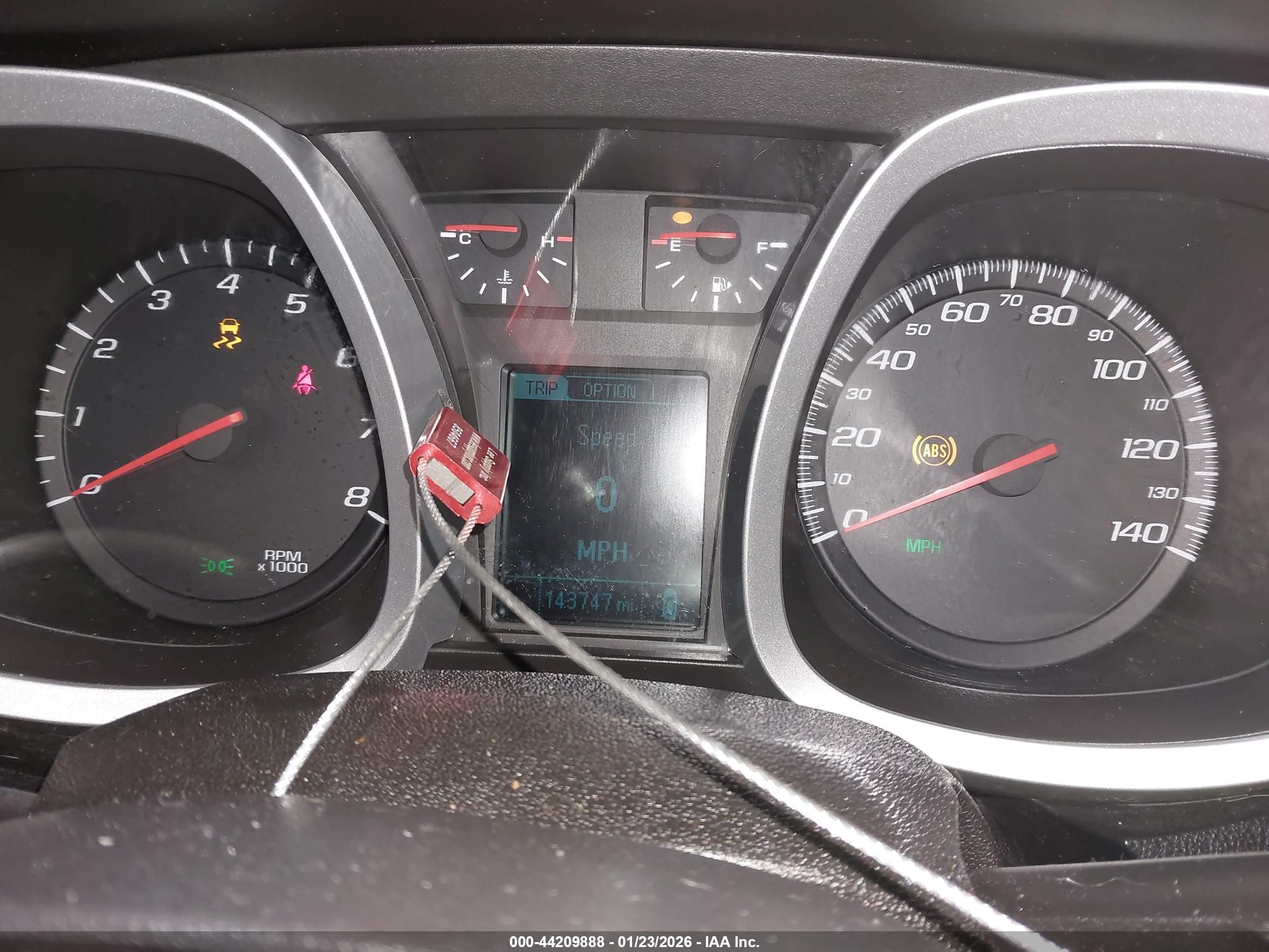 CHEVROLET EQUINOX image 7