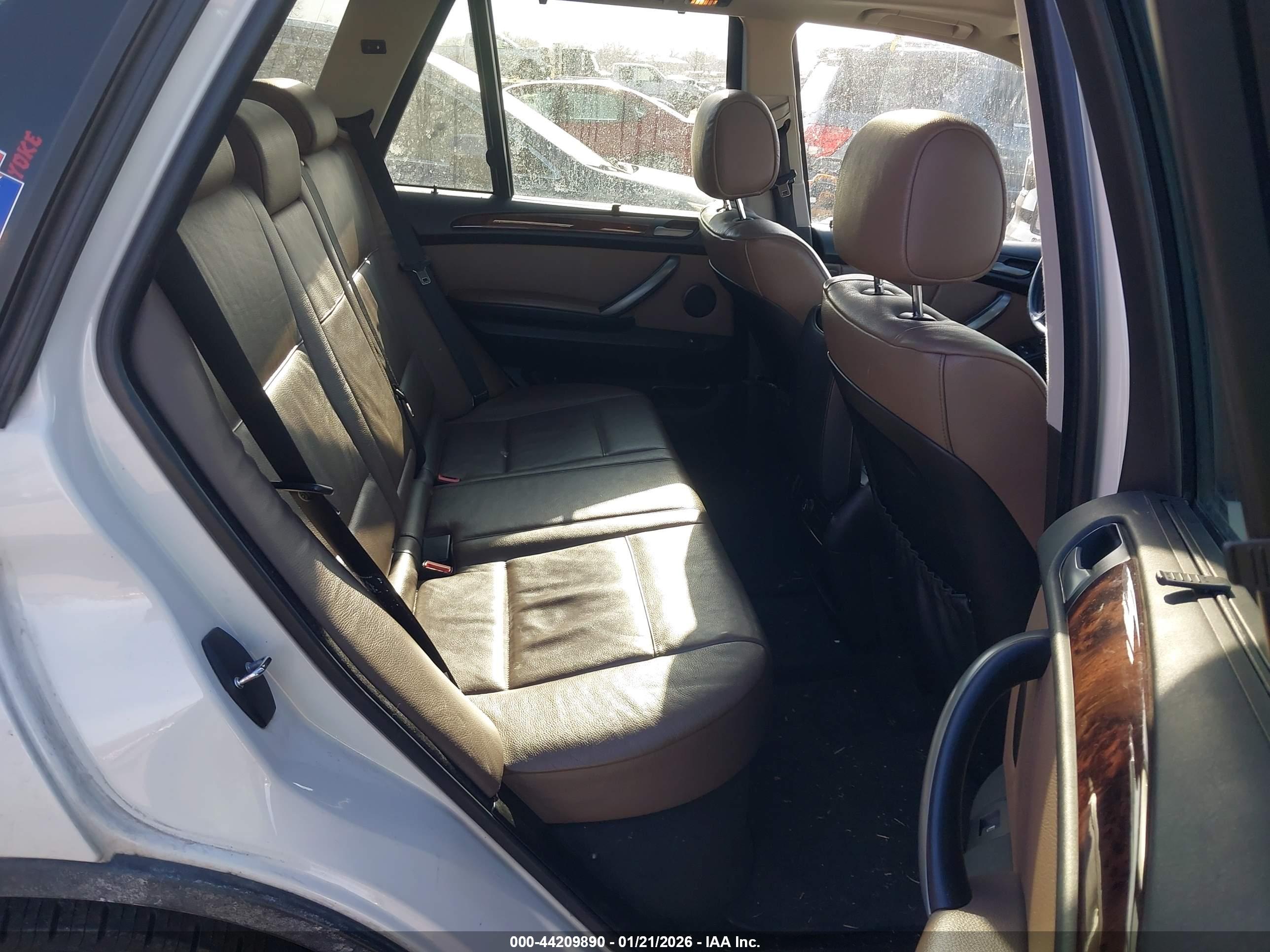 BMW X5 image 8