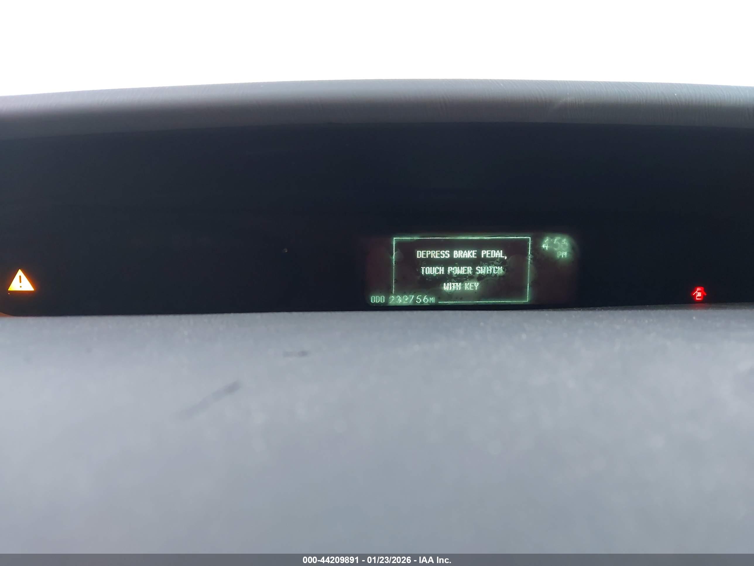 TOYOTA PRIUS image 7