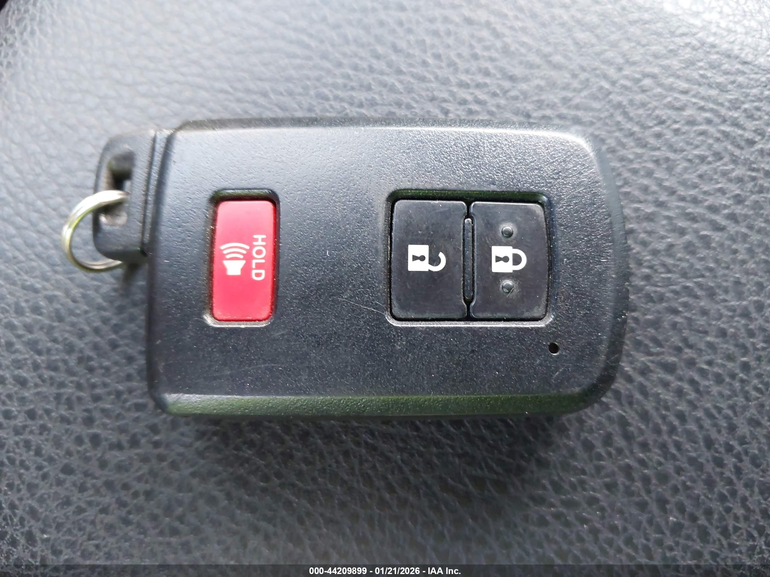 TOYOTA TACOMA image 11