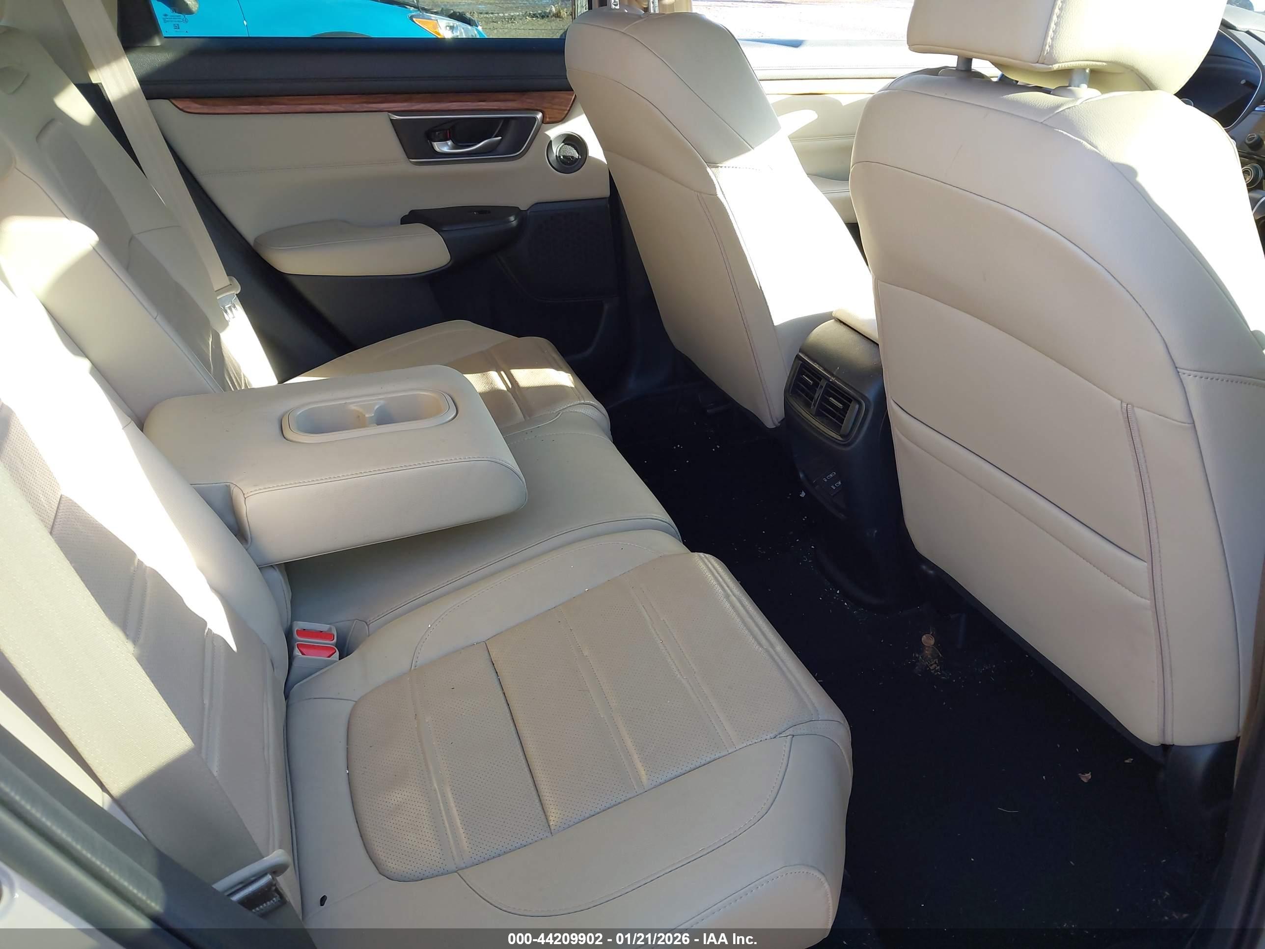 HONDA CR-V image 8