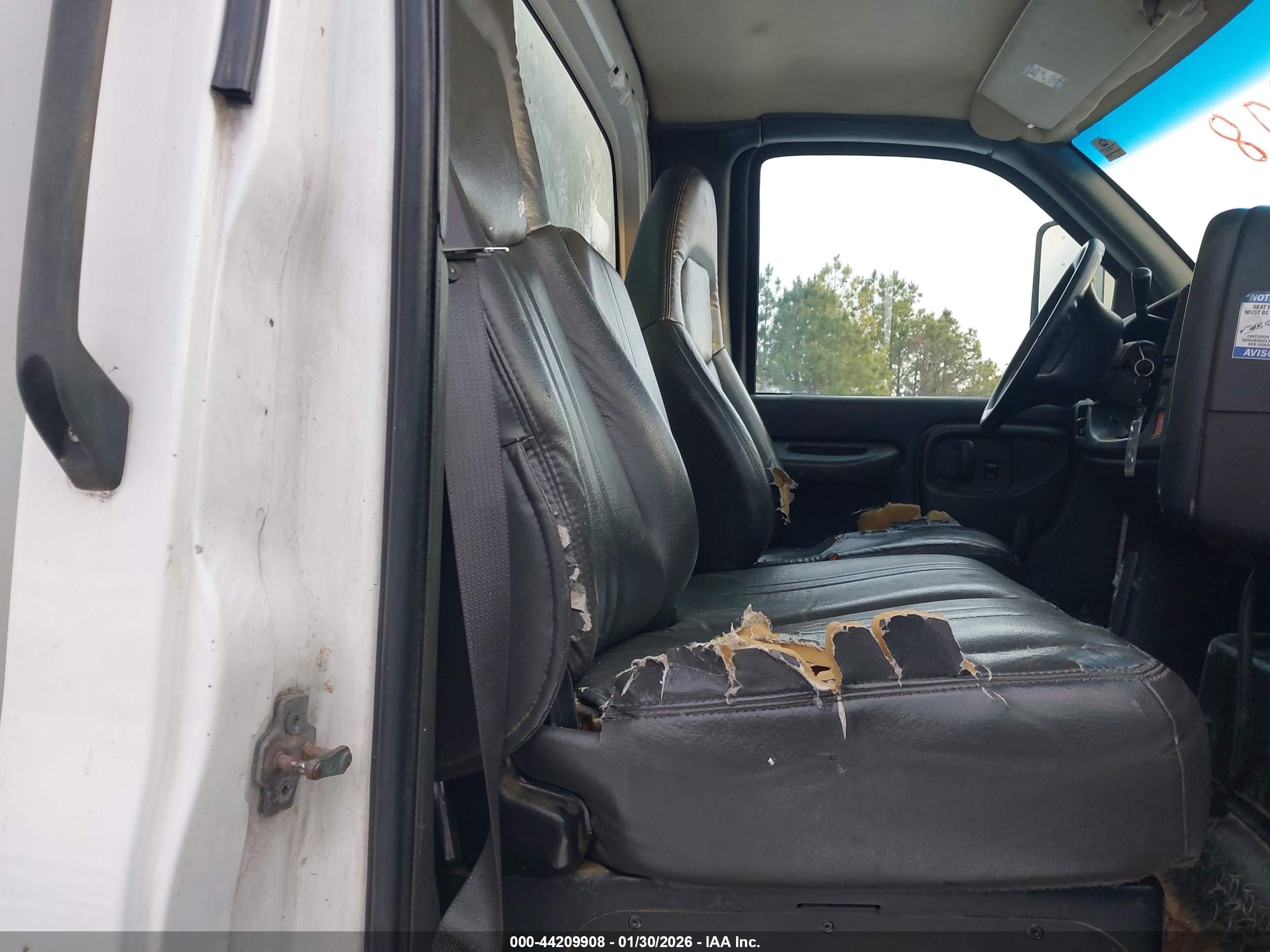 GMC C7500 image 7