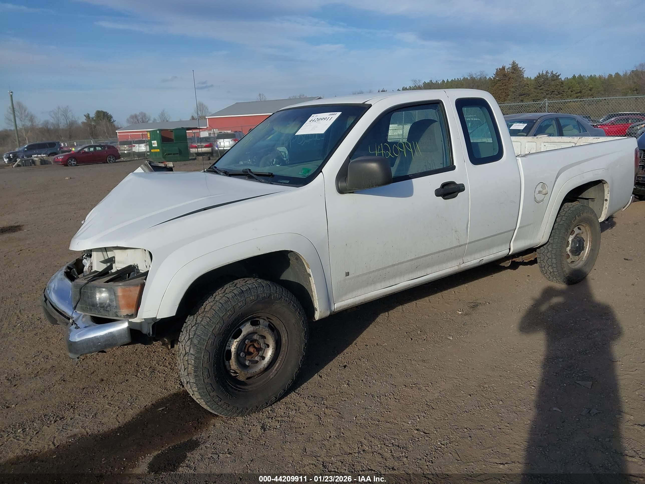 GMC CANYON image 2