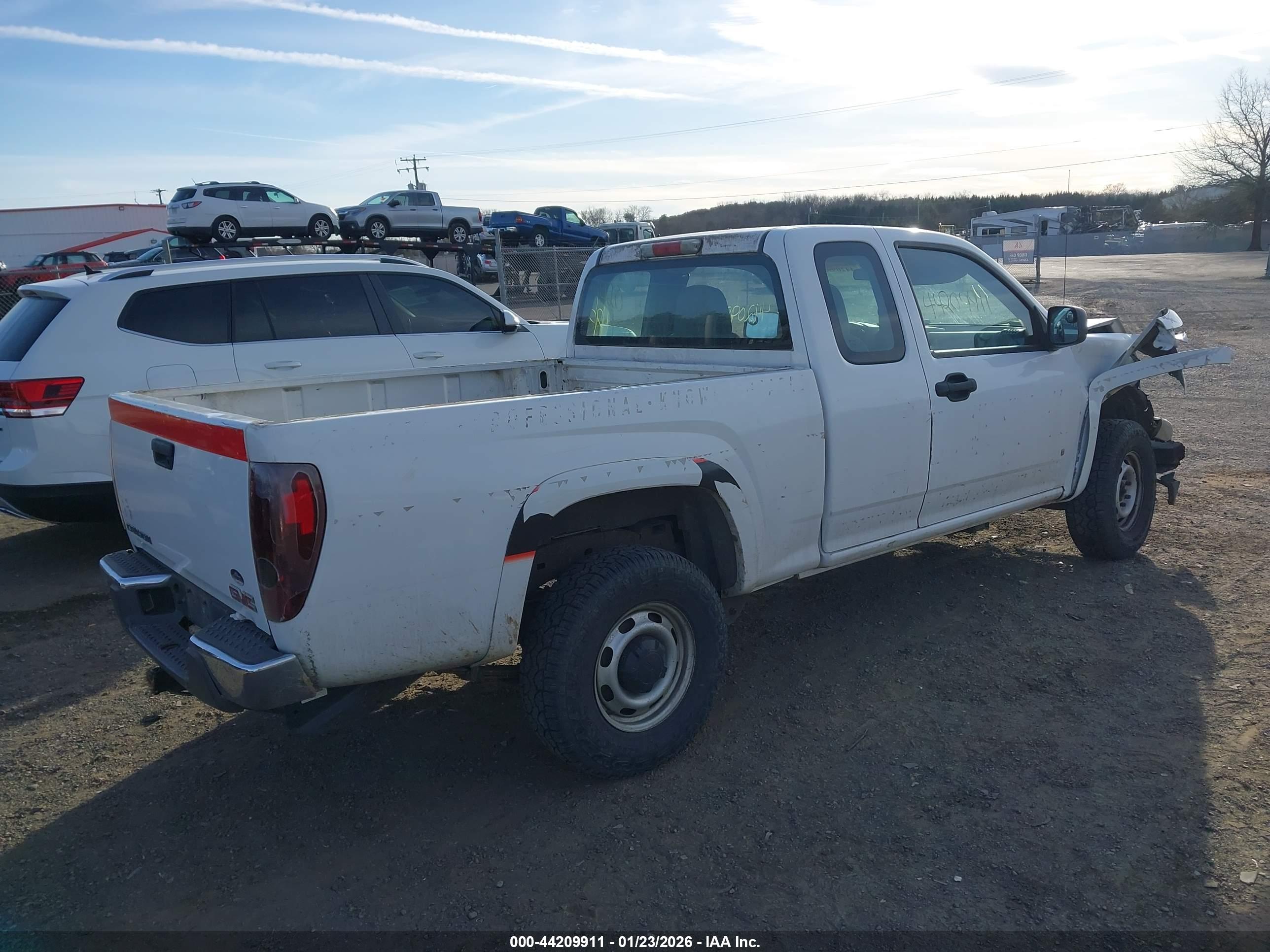 GMC CANYON image 4