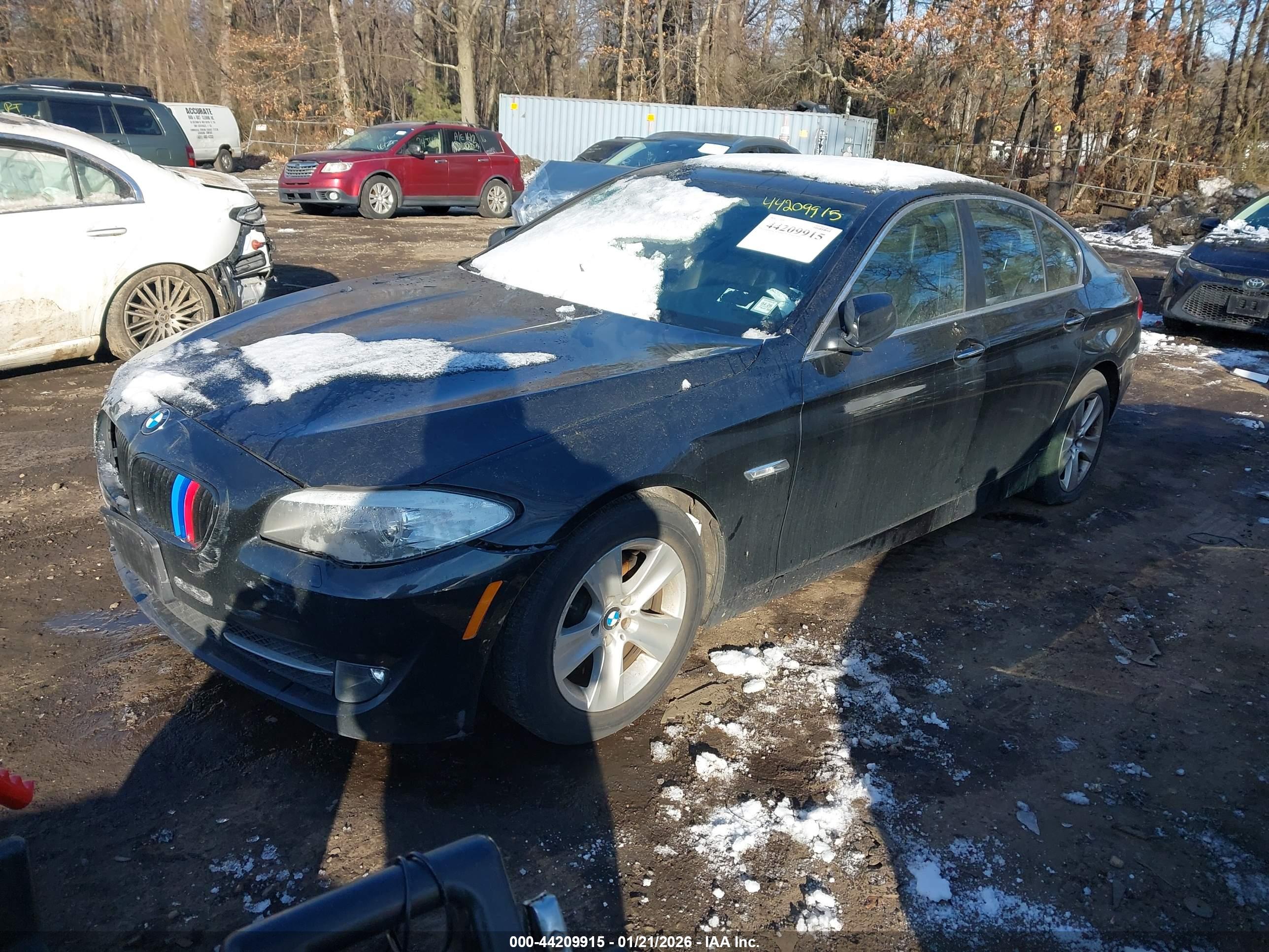 BMW 528I image 2