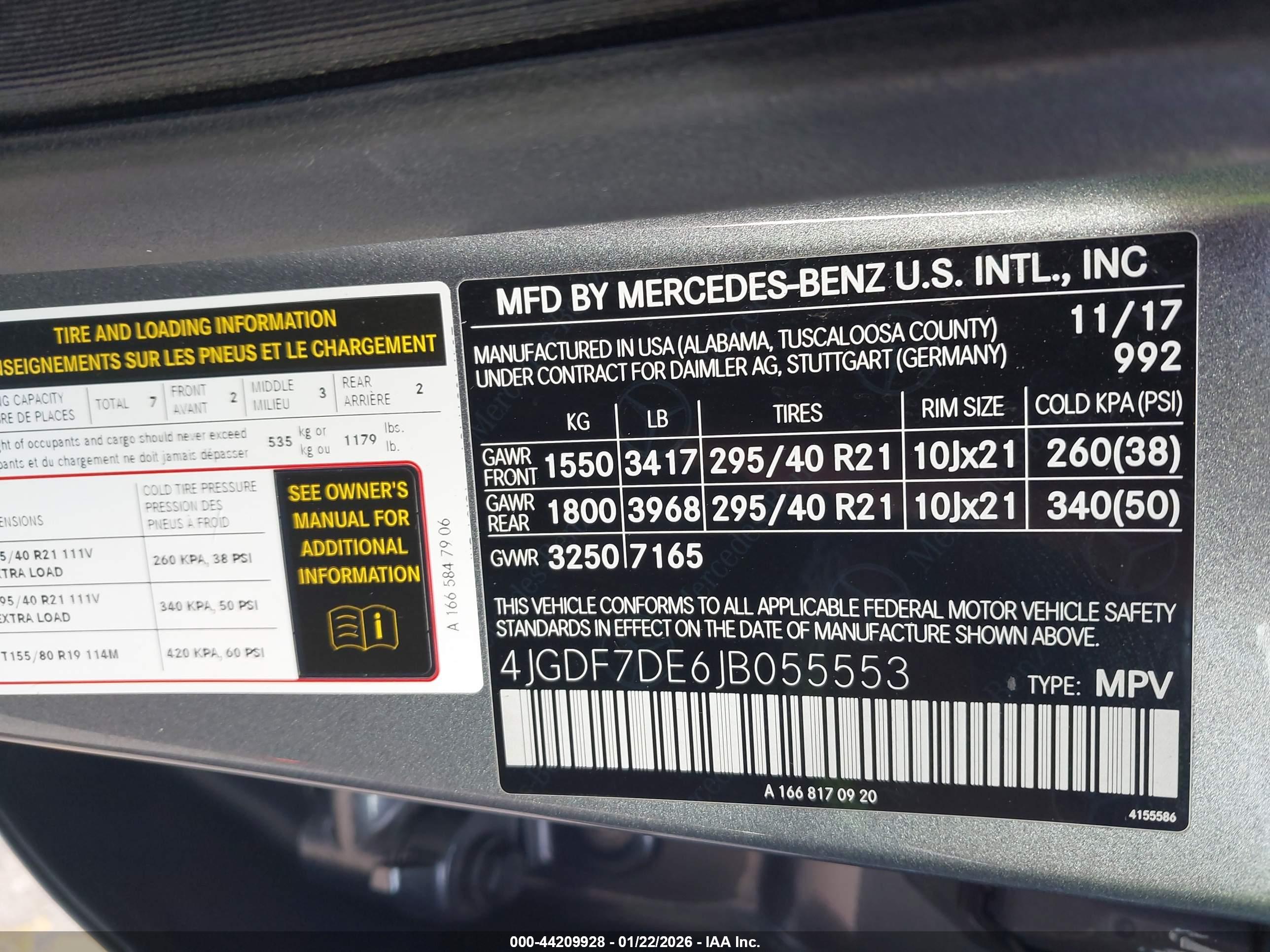 MERCEDES-BENZ GLS image 9