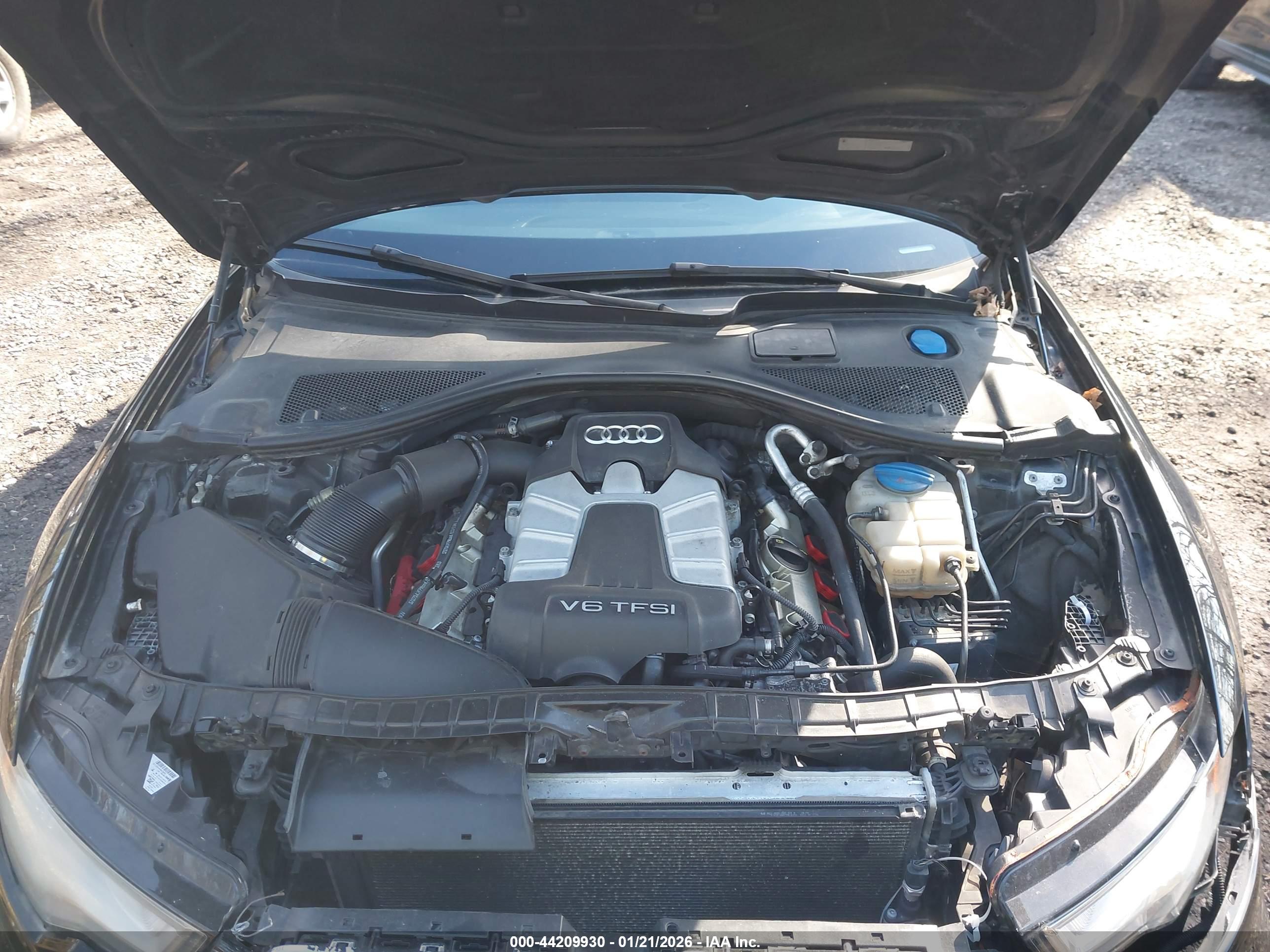 AUDI A6 image 10