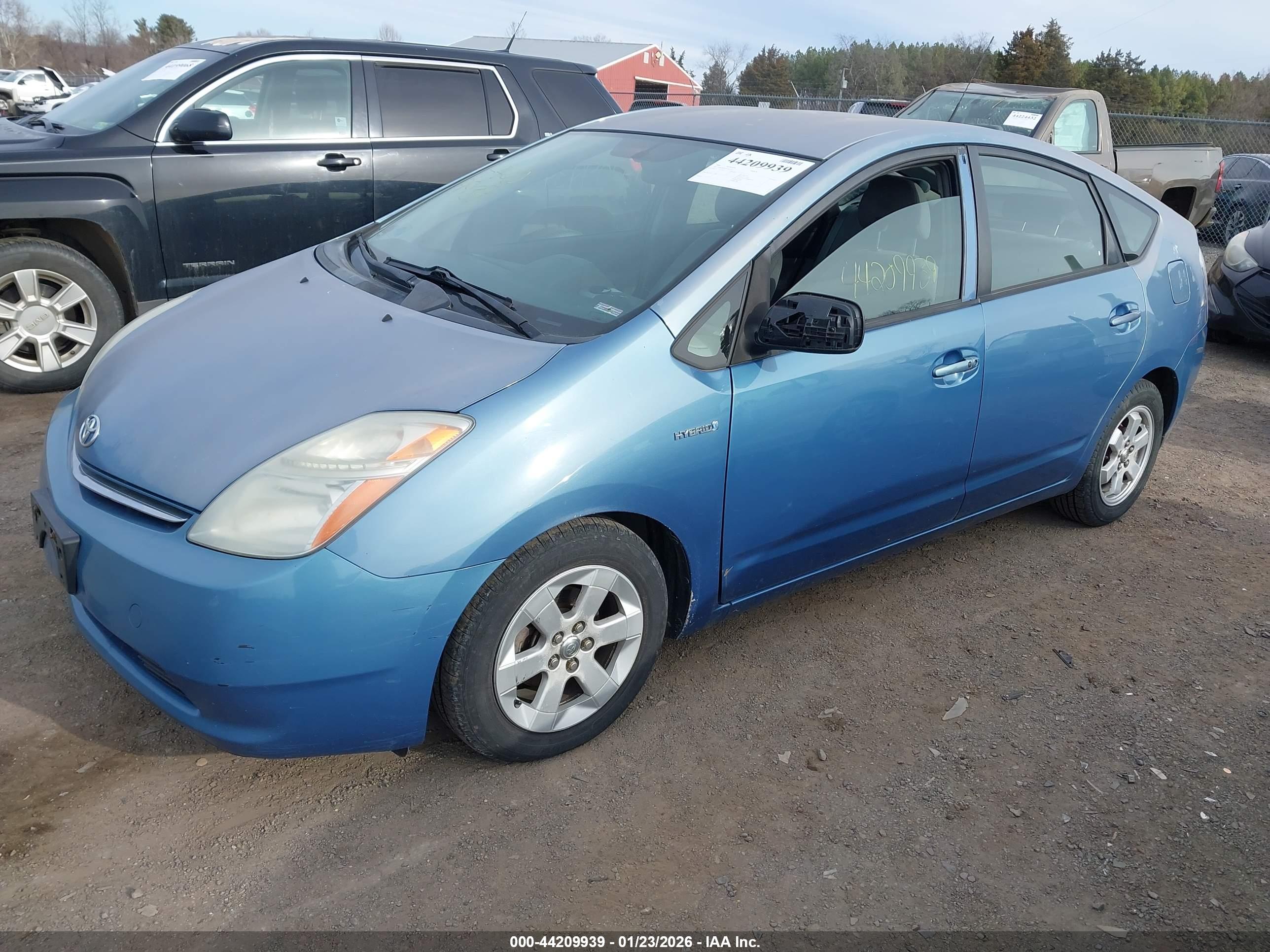 TOYOTA PRIUS image 2
