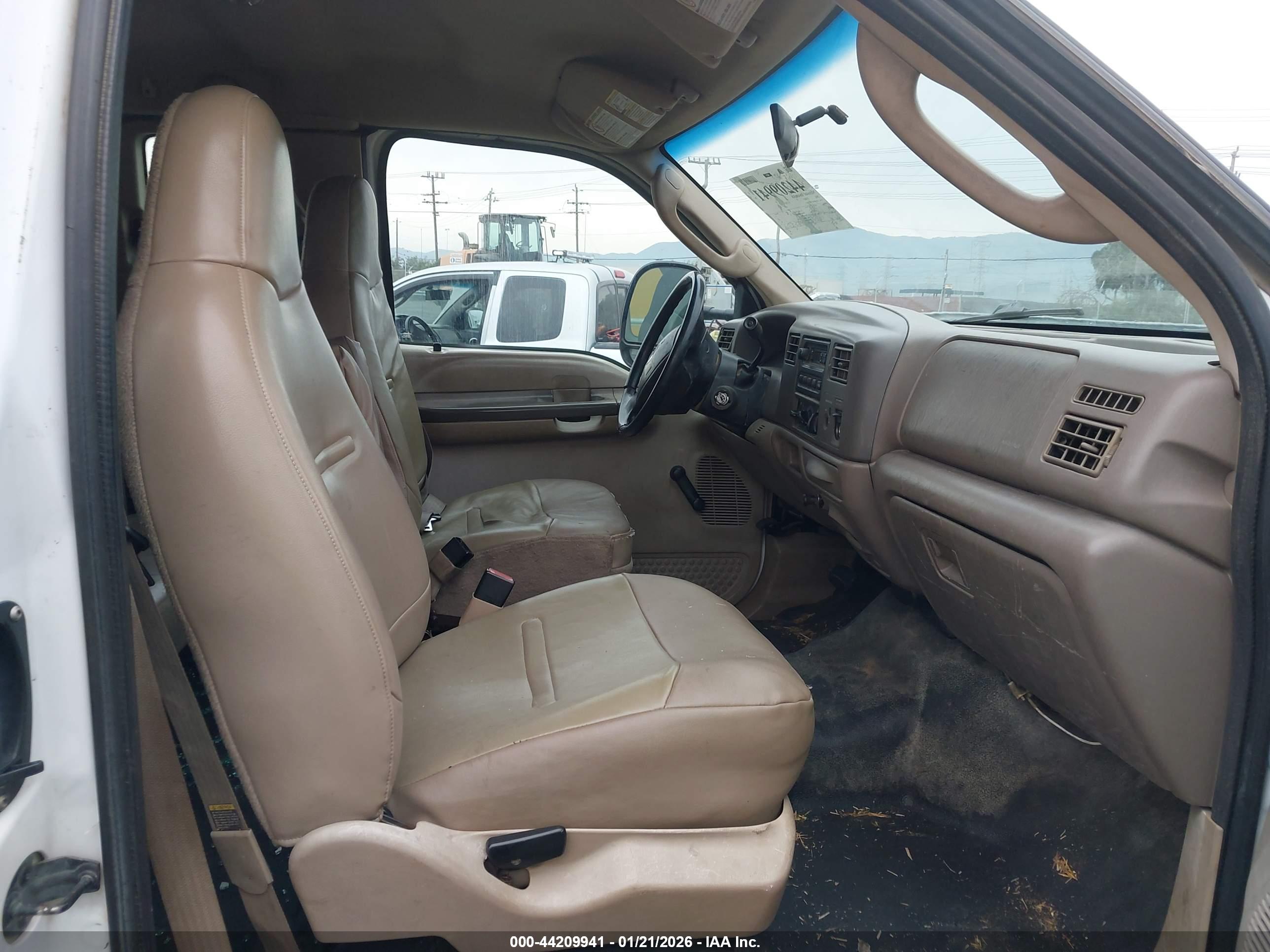 FORD F-350 image 5