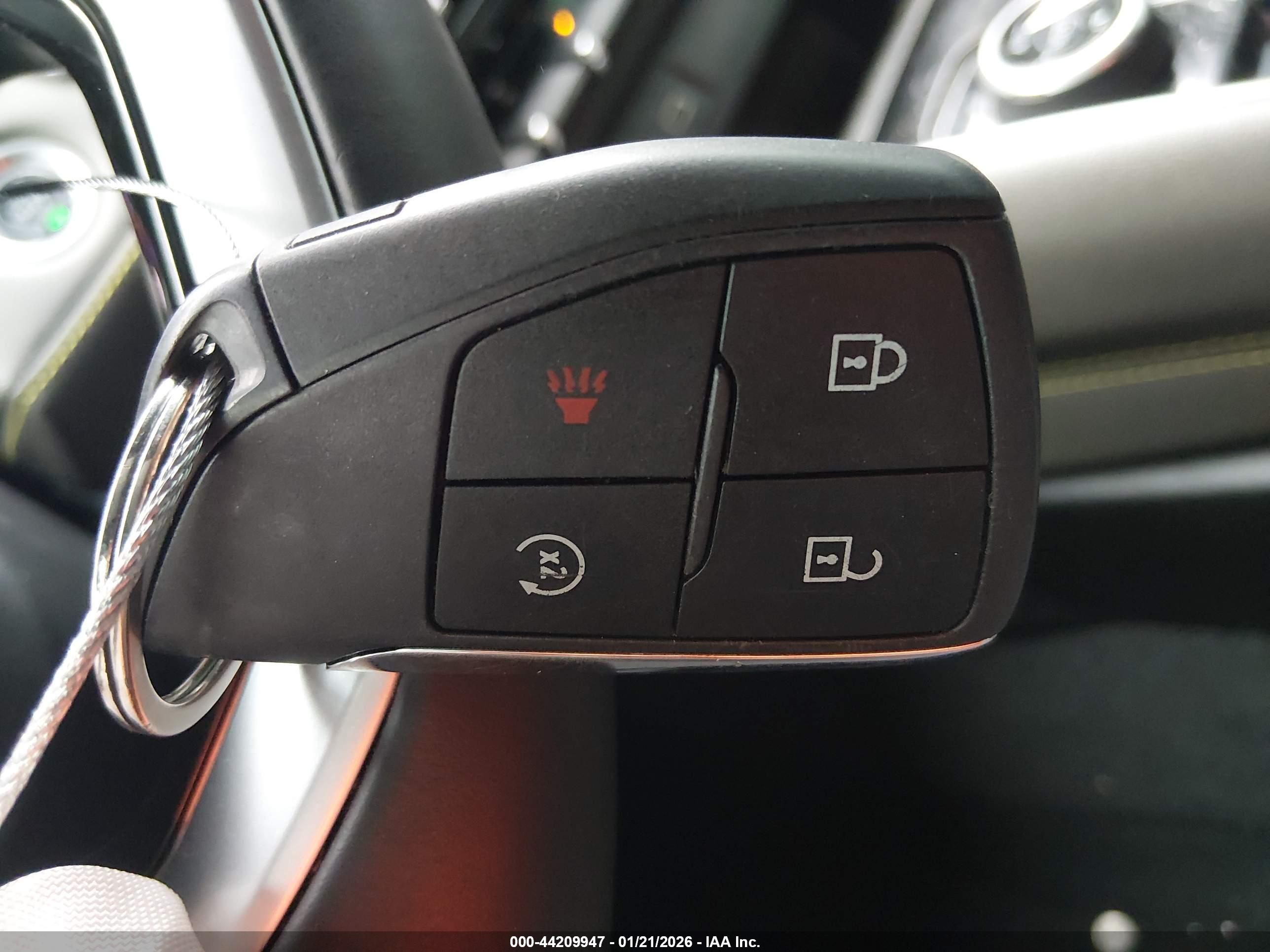 CHEVROLET COLORADO image 11
