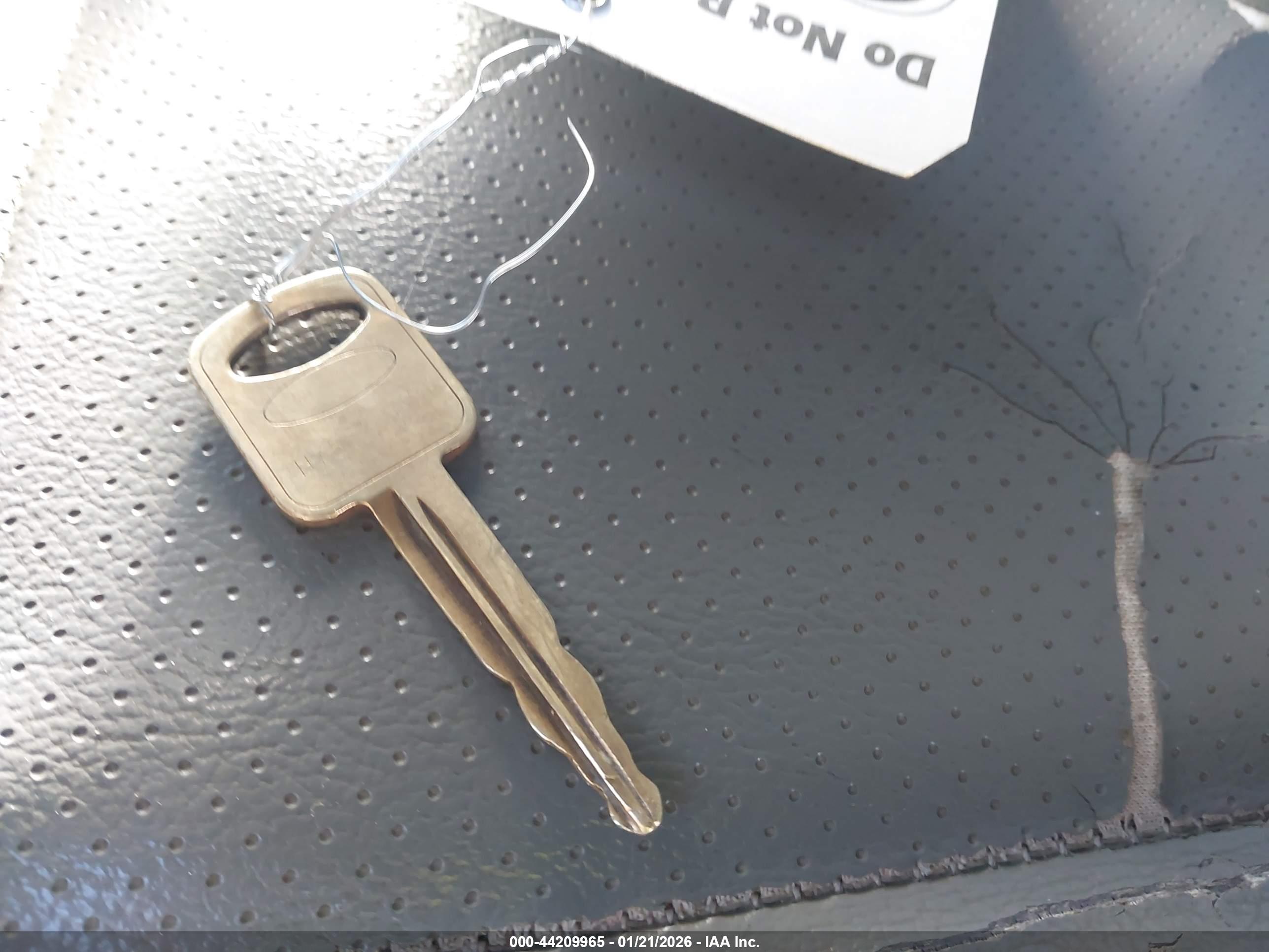 FORD E-350 image 11