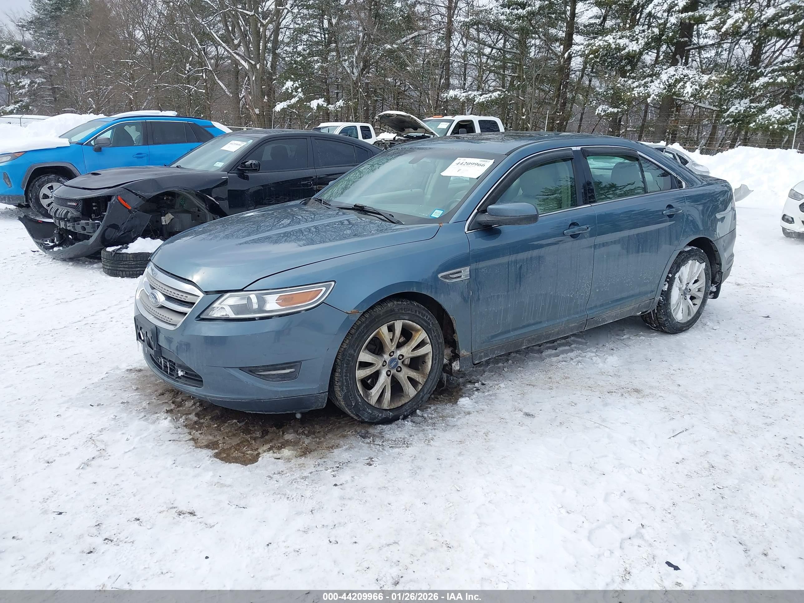 FORD TAURUS image 2